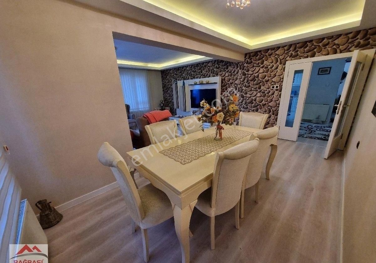 Antares & Şehir Hast.mevkii Cadde Üzeri 4+1 Çift Mutfak Çift Banyo Köşebaşı Manzaralı Yapılı Dubleks - Görsel 11