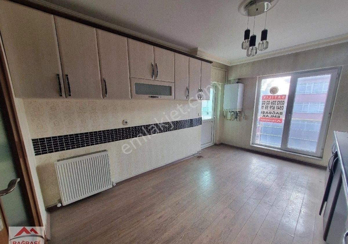 Aşağıeğlence Merkezde Kaçırılmayacak Daire Mükemmel Konumda Gülhane Hast.yanı Ortakat Asansörlü 3+1 - Görsel 10