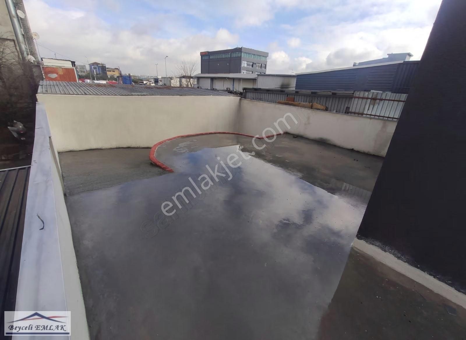 1070 Metre Yeni Yapım Yanyola Çok Yakın Sıfır Plaza - Görsel 3