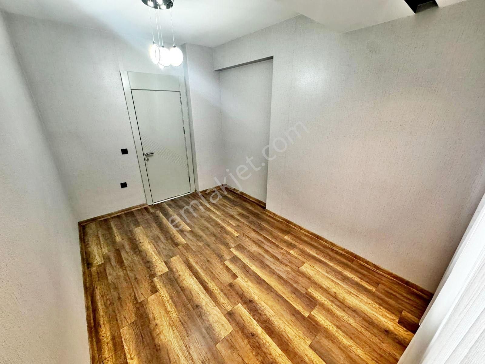 Etlik Merkezde E.banyo G.odalı Ultra Lüks Acil Satılık Sıfır 2+1 - Görsel 22