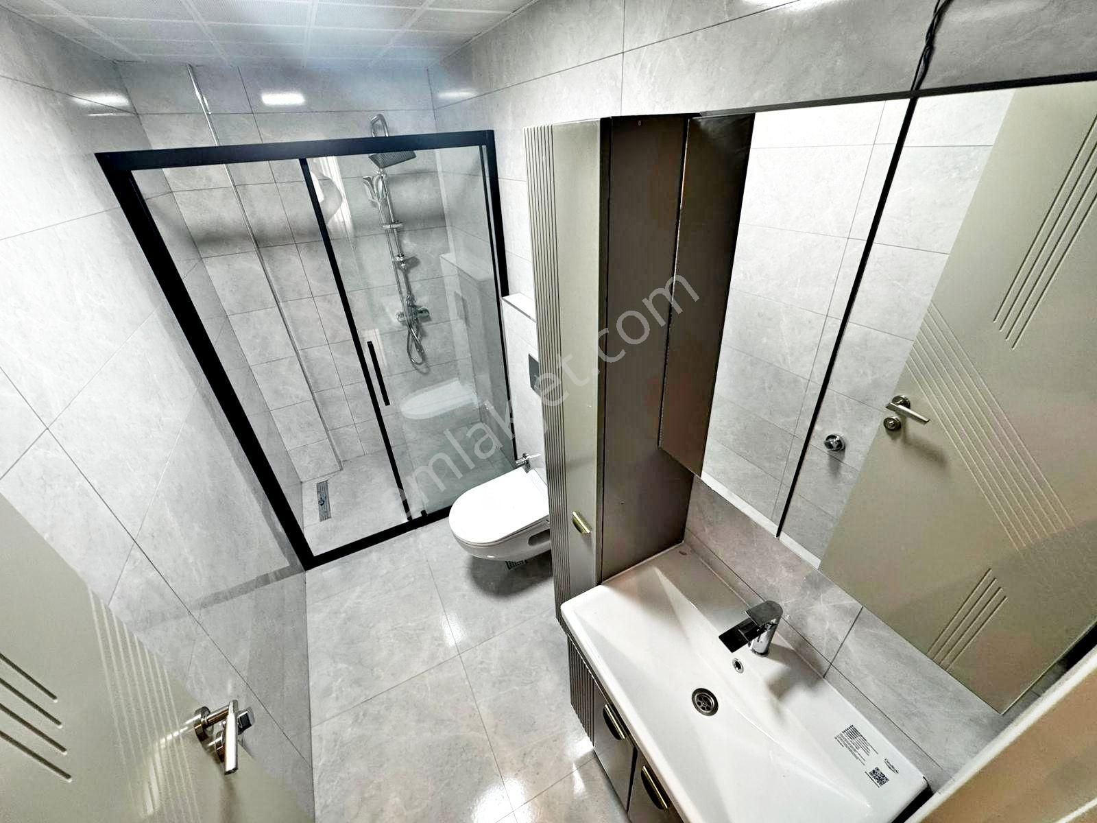 Etlik Merkezde E.banyo G.odalı Ultra Lüks Acil Satılık Sıfır 2+1 - Görsel 14