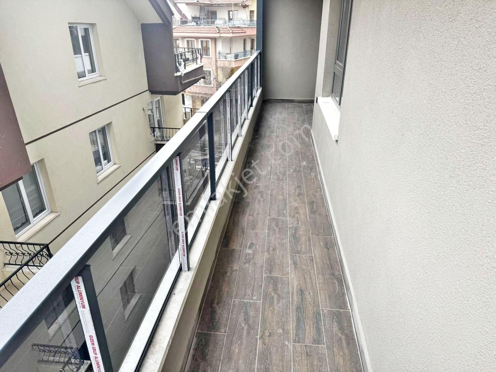 Etlik Merkezde E.banyo G.odalı Ultra Lüks Acil Satılık Sıfır 2+1 - Görsel 35