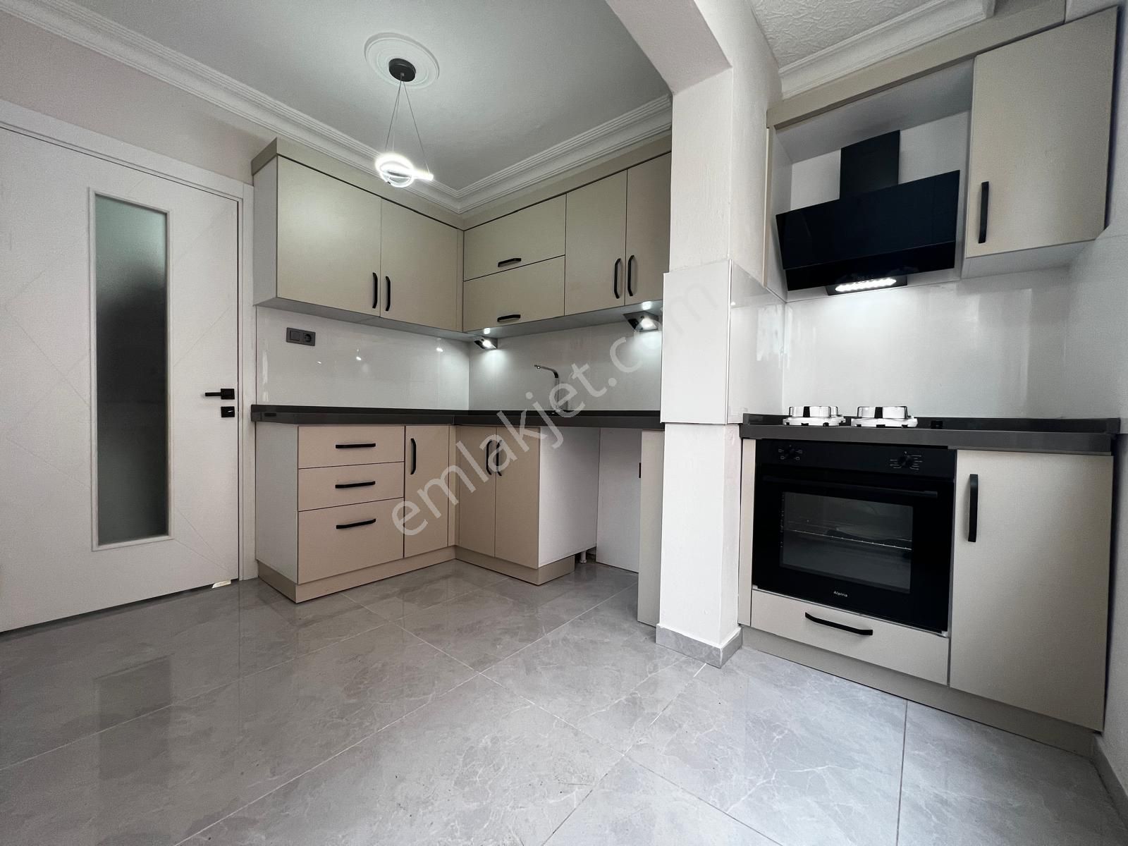 Yiğit'ten Akçay'da Ayrı Mutfaklı 2+1 Ara Kat Lüks Daire - Görsel 6