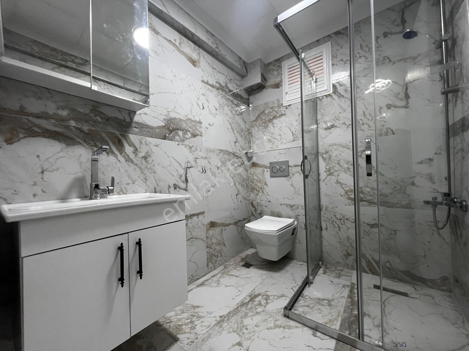 Yiğit'ten Akçay'da Ayrı Mutfaklı 2+1 Ara Kat Lüks Daire - Görsel 24