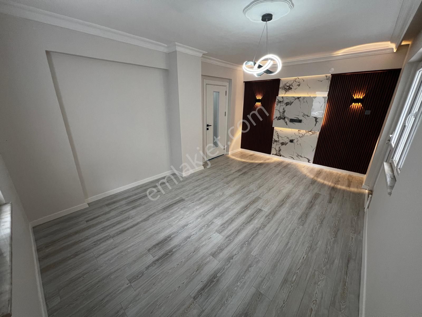 Yiğit'ten Akçay'da Ayrı Mutfaklı 2+1 Ara Kat Lüks Daire - Görsel 8