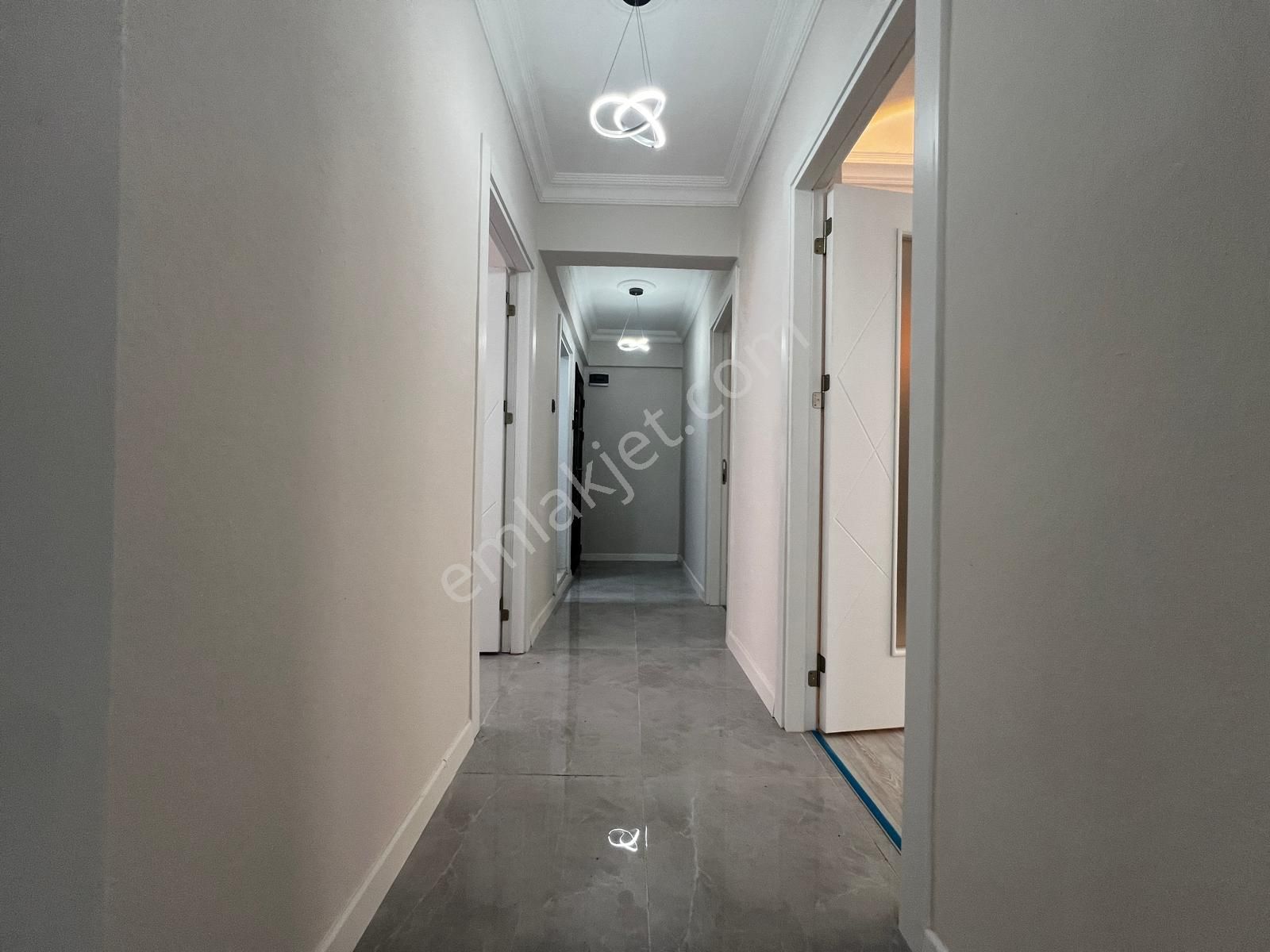 Yiğit'ten Akçay'da Ayrı Mutfaklı 2+1 Ara Kat Lüks Daire - Görsel 35