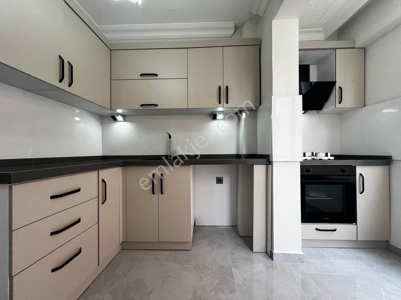 Yiğit'ten Akçay'da Ayrı Mutfaklı 2+1 Ara Kat Lüks Daire - Görsel 5