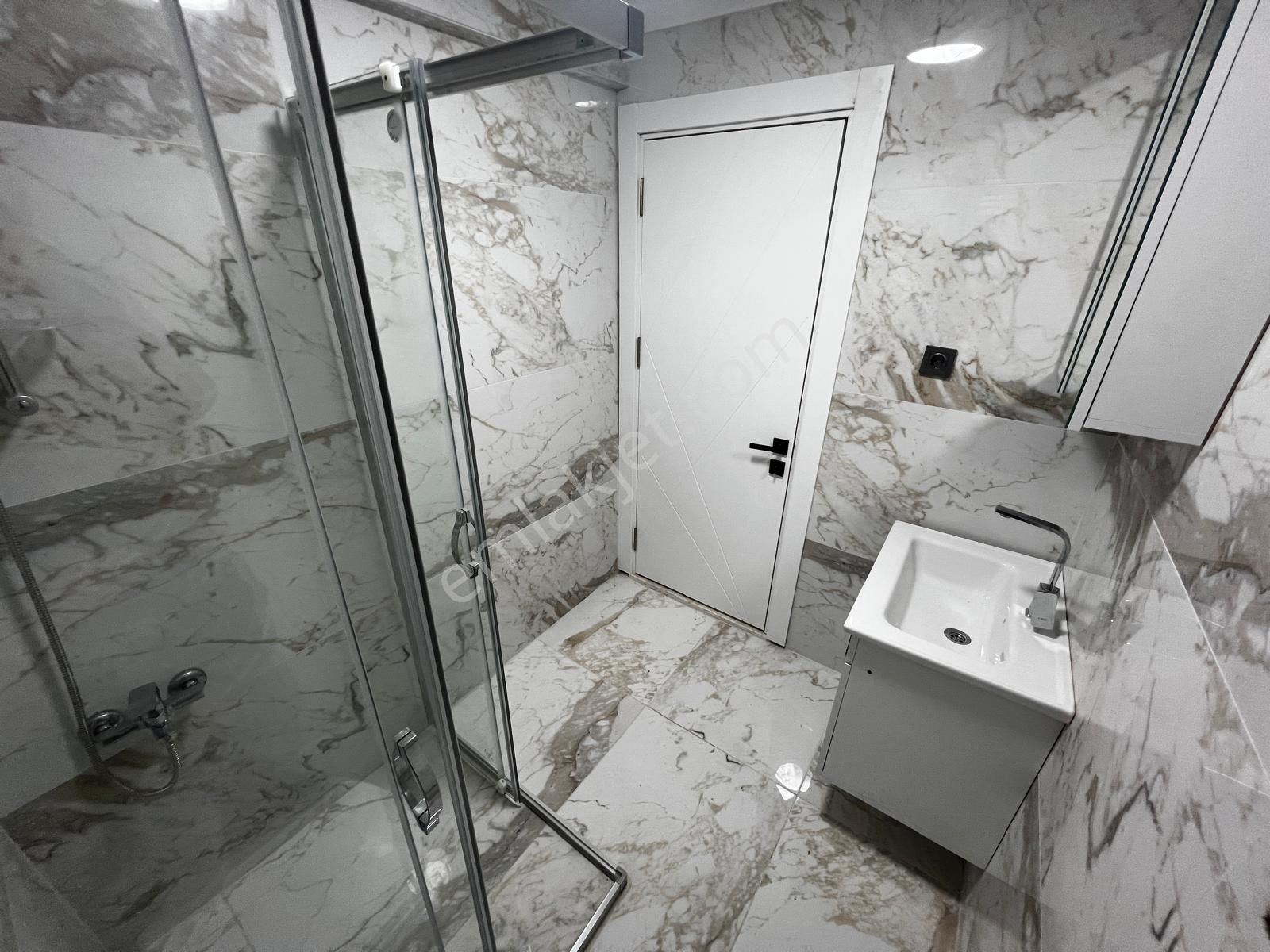 Yiğit'ten Akçay'da Ayrı Mutfaklı 2+1 Ara Kat Lüks Daire - Görsel 25