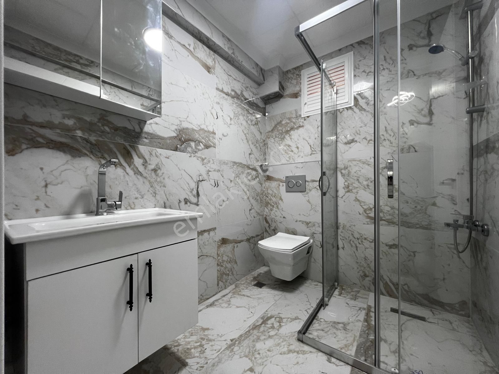 Yiğit'ten Akçay'da Ayrı Mutfaklı 2+1 Ara Kat Lüks Daire - Görsel 26