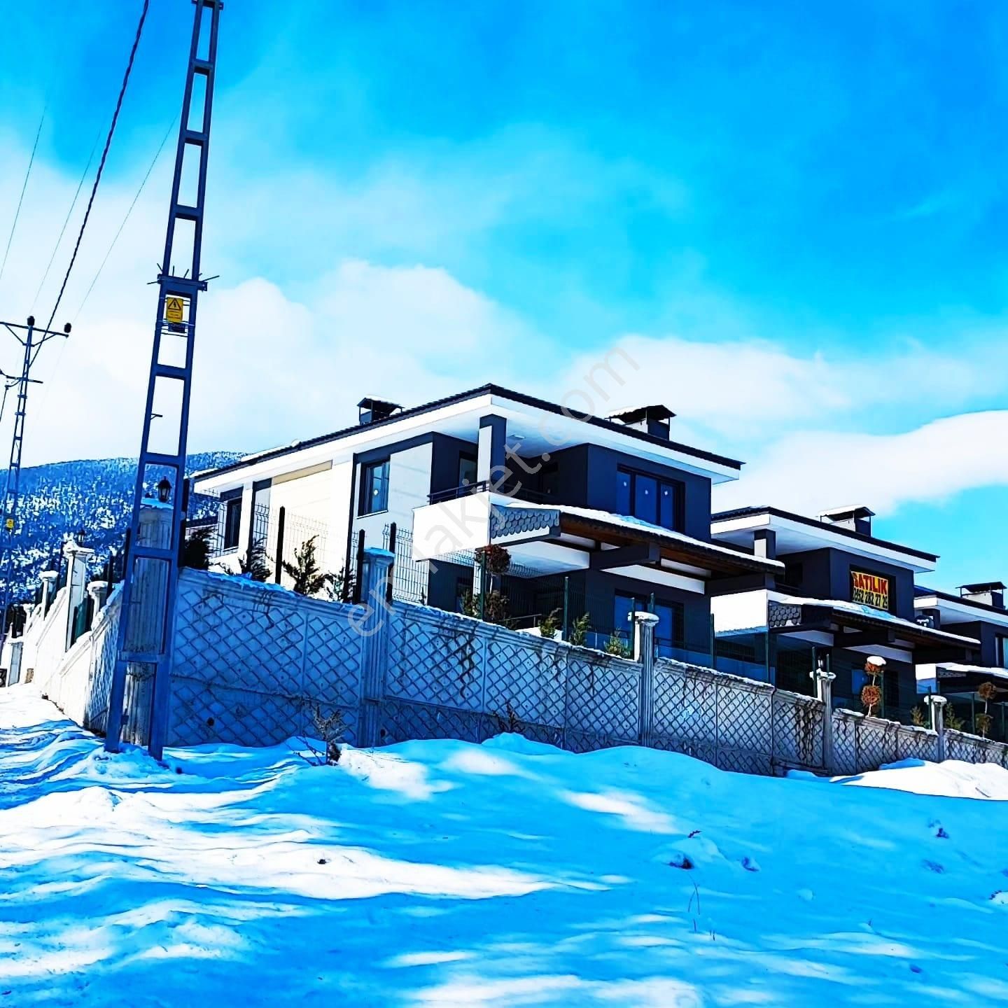 Kar Emlaktan Yenikonacık Kırıntı Mevkiinde 610 M2 Satılık Arsa - Görsel 17