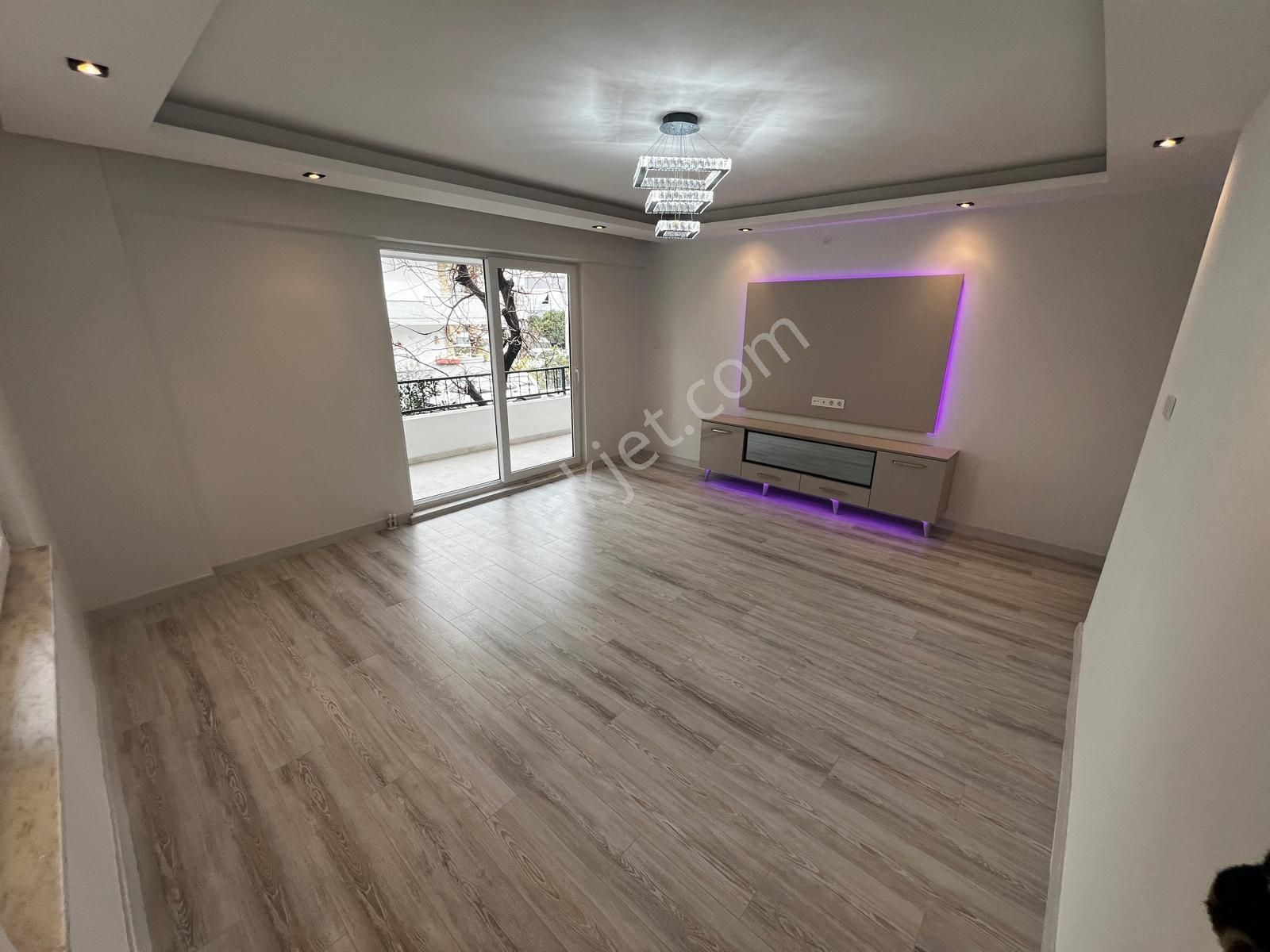 Yiğit'ten İkizçayda Ön Cephe 3+1 Ayrı Mutfak Full Yapılı Daire - Görsel 6