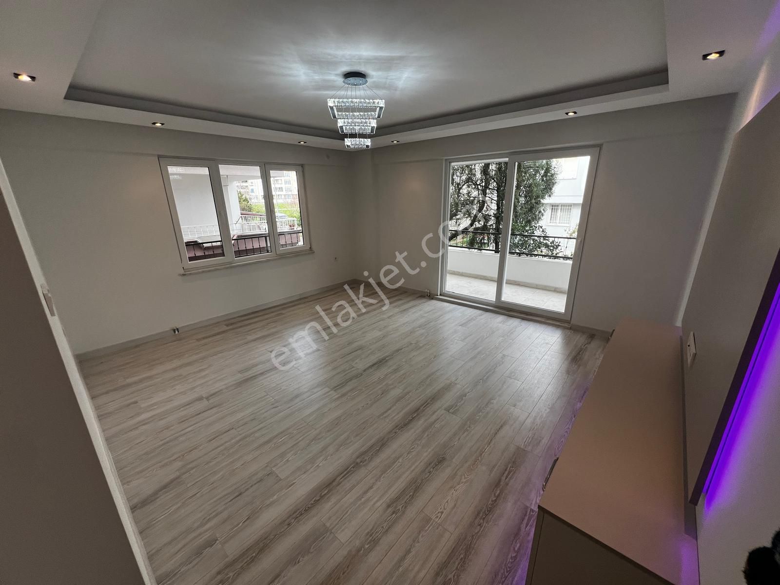 Yiğit'ten İkizçayda Ön Cephe 3+1 Ayrı Mutfak Full Yapılı Daire - Görsel 10