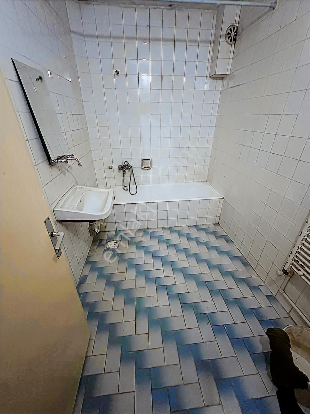 Sahabiyede Köşe Başı Satlık 3+1 Daire - Görsel 4