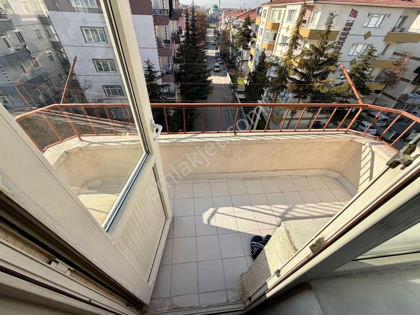 Son Fırsat! Akşemsettin Mah. 3+1 Katta Masrafsız Güney Cp Daire - Görsel 13