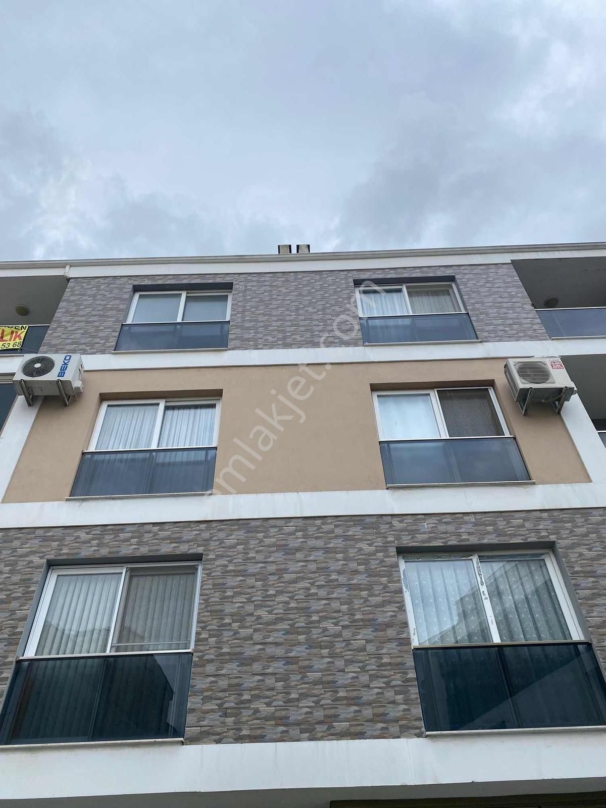 Kuşadası Davutlarda Çift Cephe Önü Açık Çok Geniş 3+1 Daire - Görsel 8