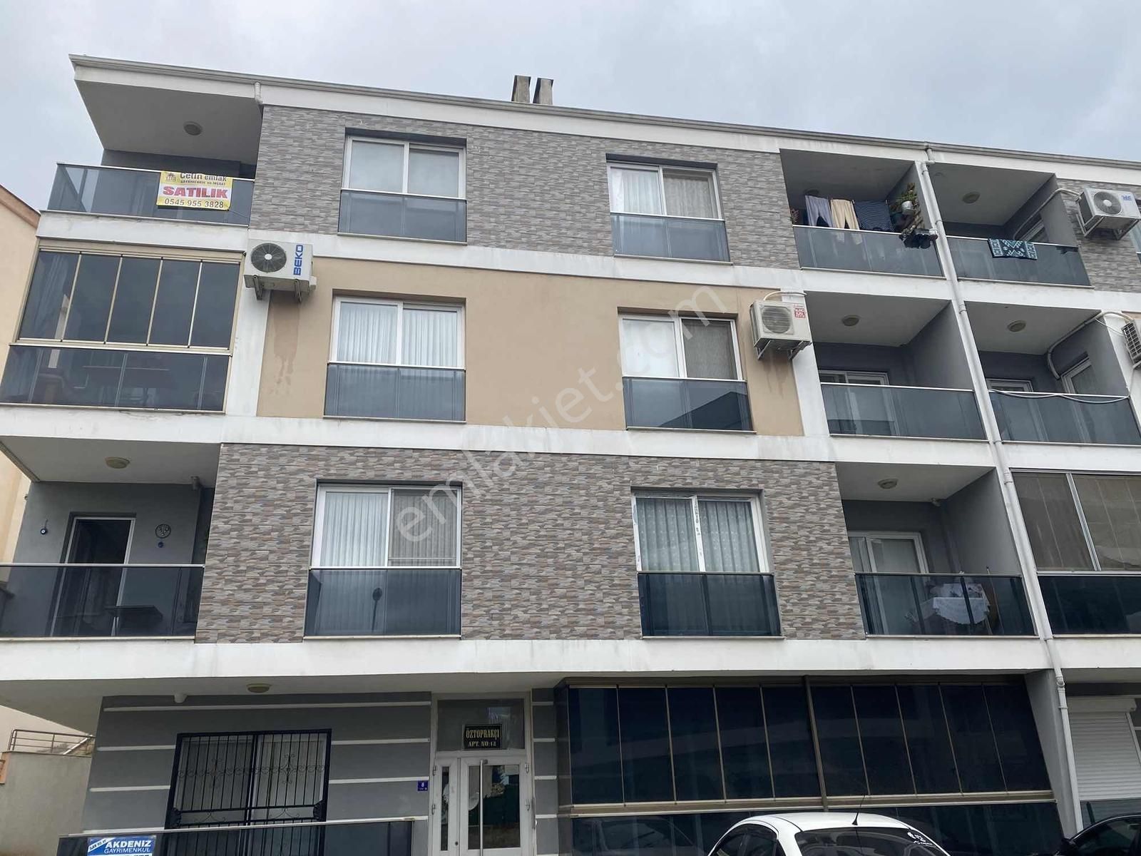 Kuşadası Davutlarda Çift Cephe Önü Açık Çok Geniş 3+1 Daire