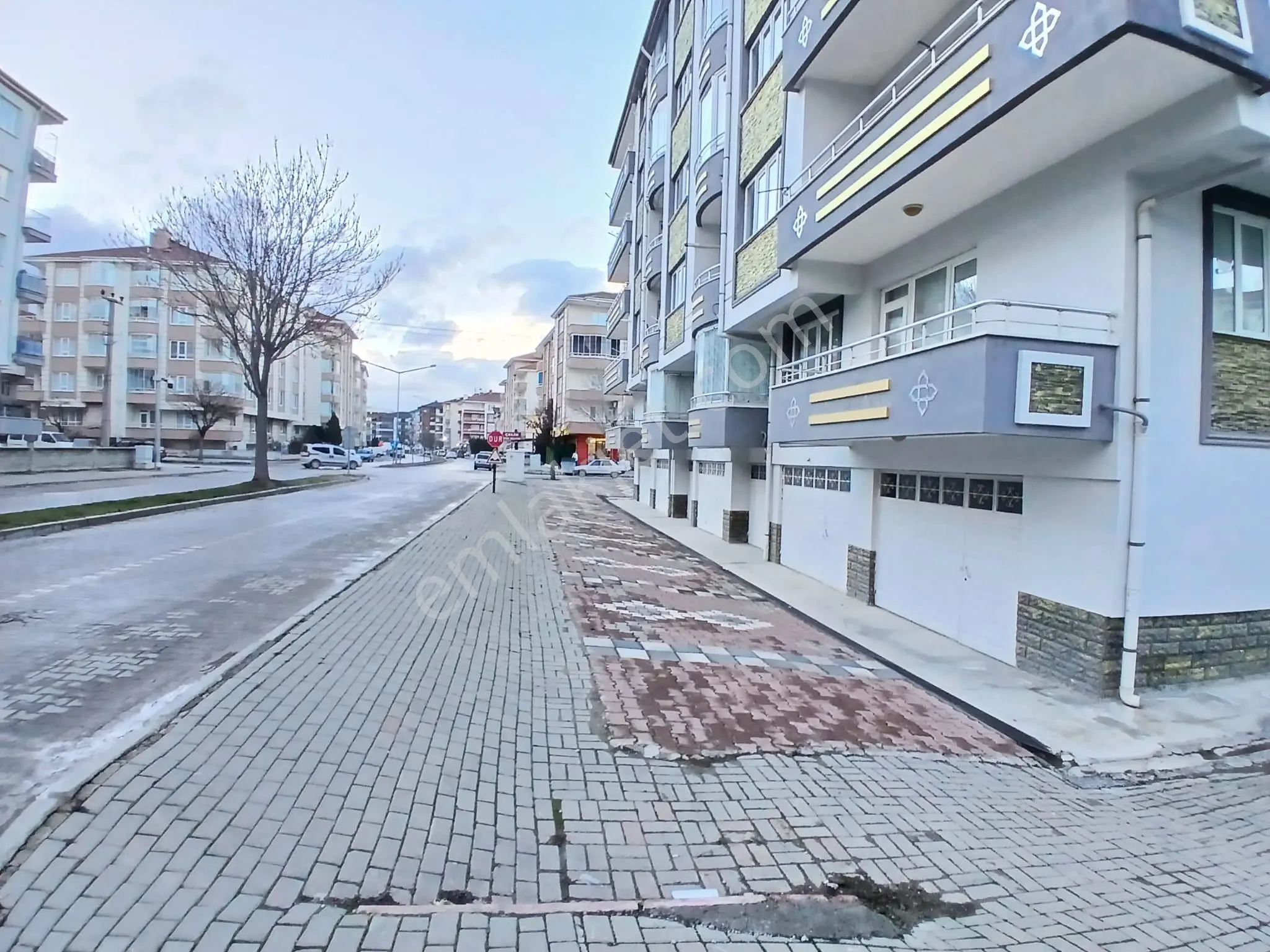 Akçay Emlak'tan Akşehir Koşuyolu Şok Market Yanında Tapulu Satılık Garaj - Görsel 4