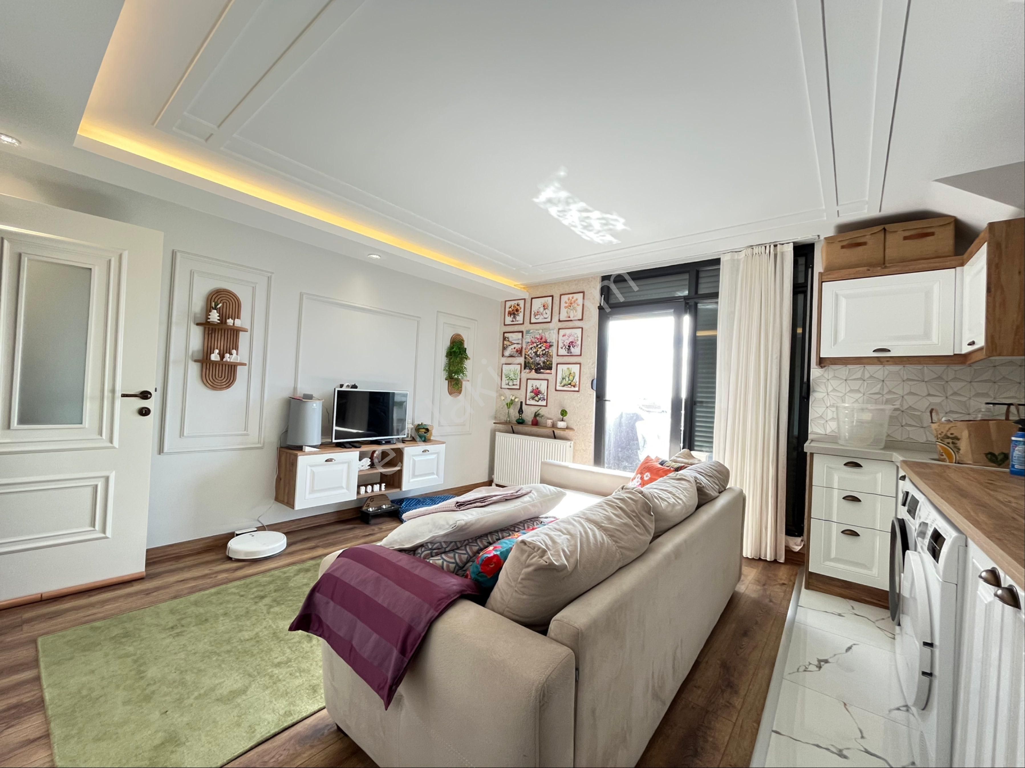 Avcılar Merkez Mh. Satılık 4+1 180 M2 Lüks Özel Yapım Dubleks - Görsel 25
