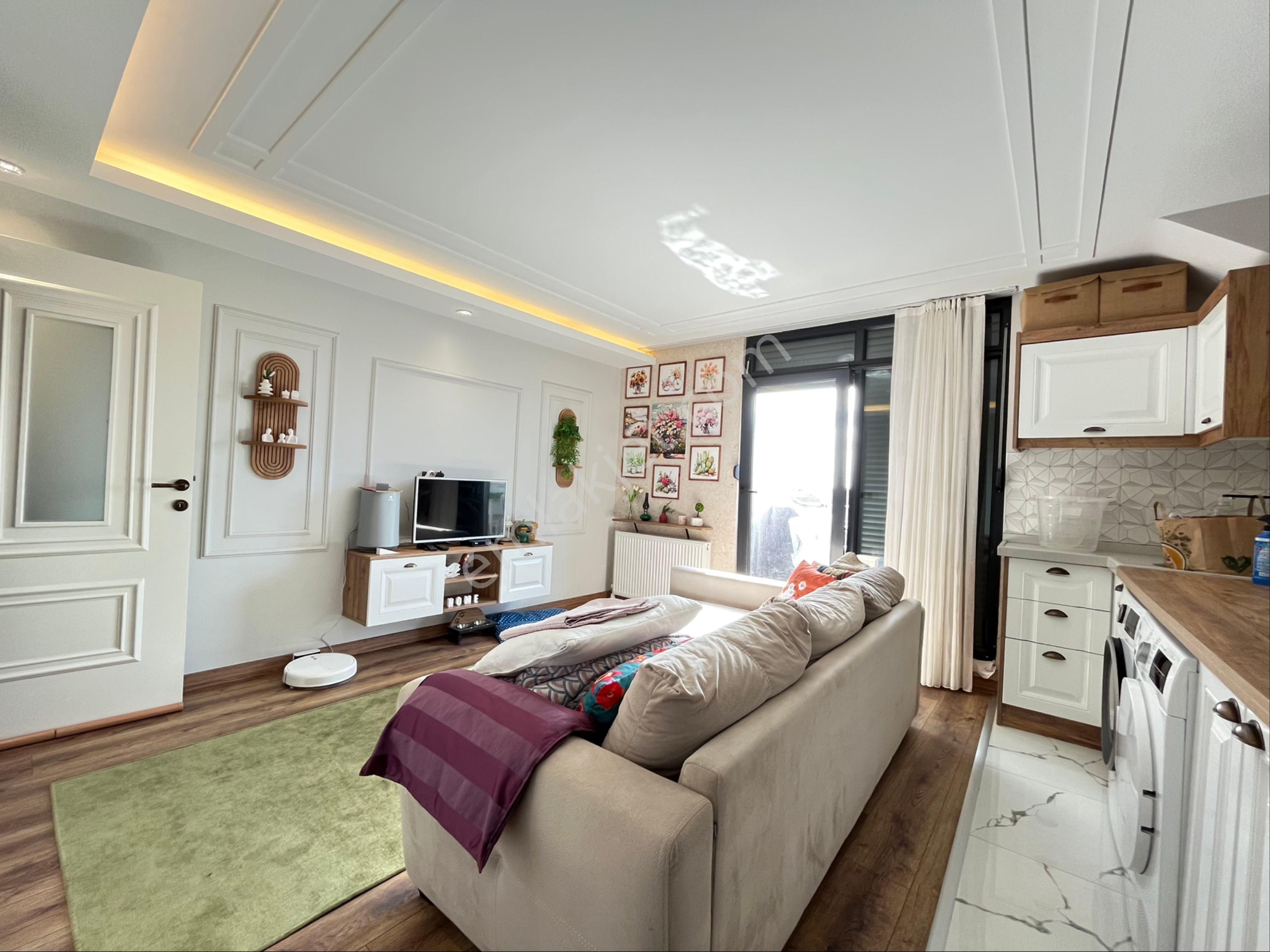 Avcılar Merkez Mh. Satılık 4+1 180 M2 Lüks Özel Yapım Dubleks - Görsel 24