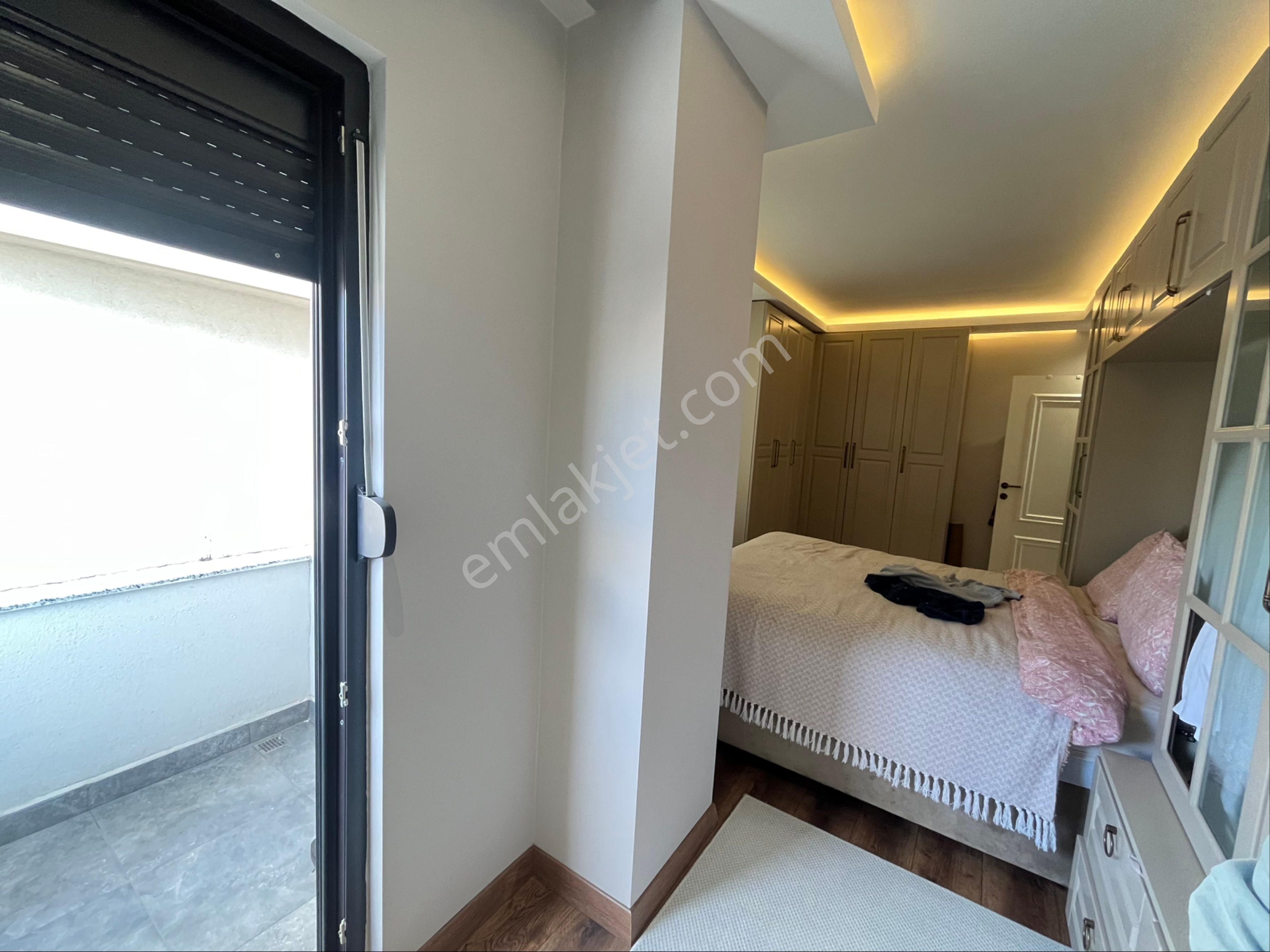 Avcılar Merkez Mh. Satılık 4+1 180 M2 Lüks Özel Yapım Dubleks - Görsel 15