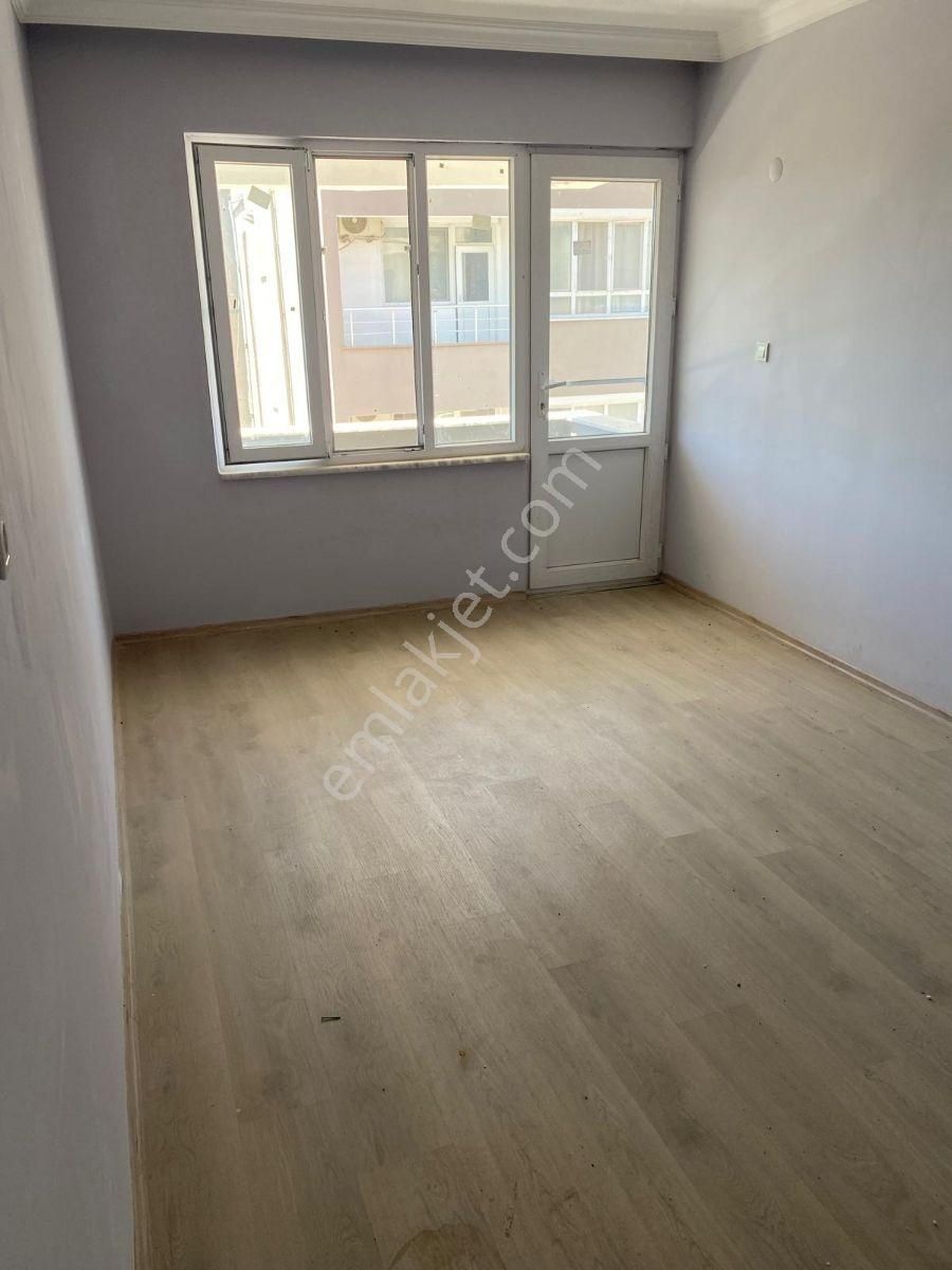 Merkezde Kapalı Mutfak Kiralık 2+1 Daire - Görsel 17