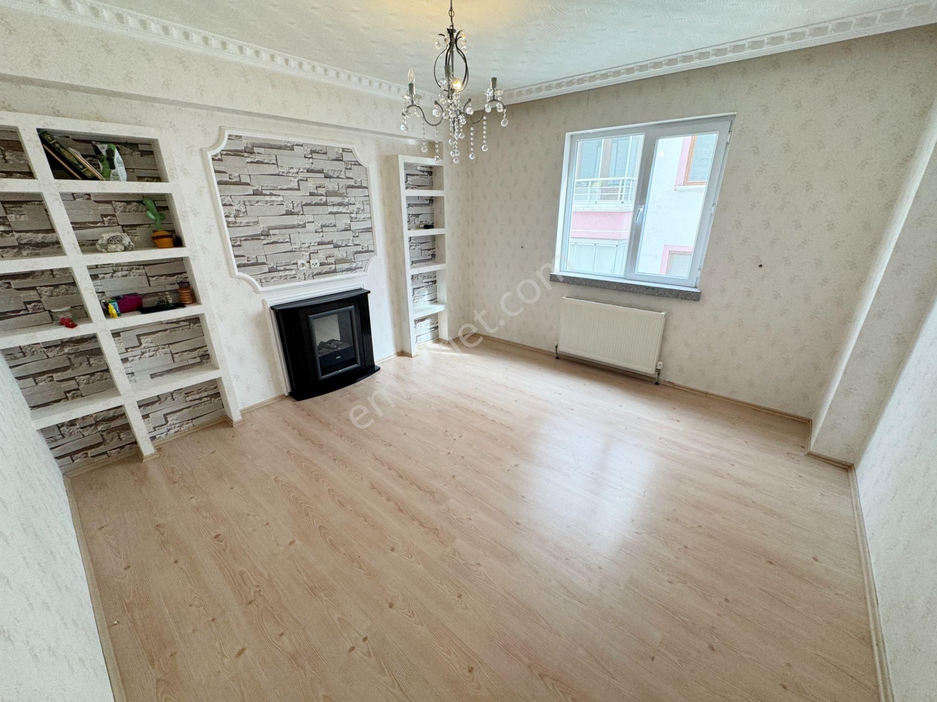 6+1 Bulvar Paraleli 2 Daire Olmaya Uygun Ankara Manzaralı Teras - Görsel 11