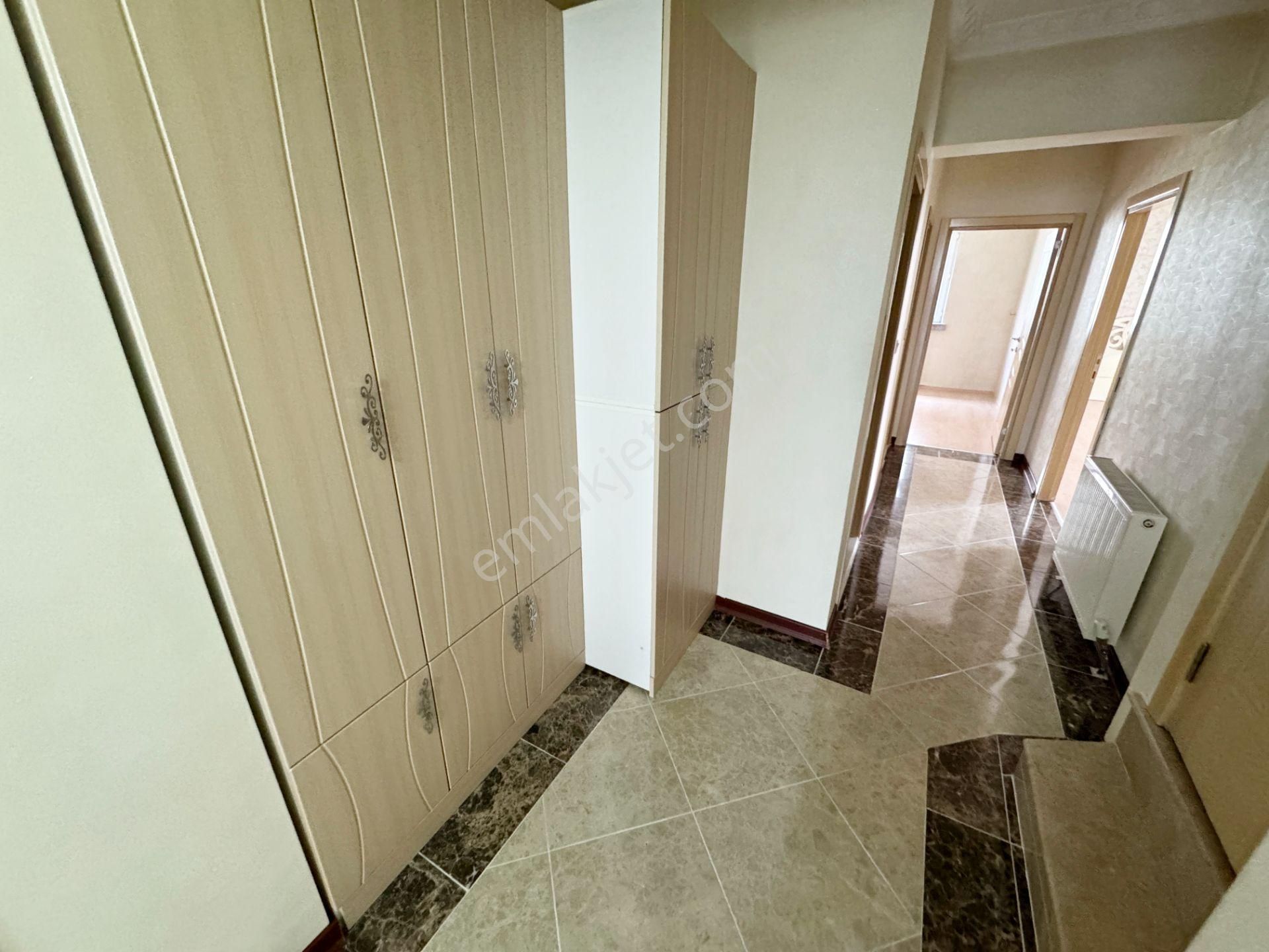 6+1 Bulvar Paraleli 2 Daire Olmaya Uygun Ankara Manzaralı Teras - Görsel 14