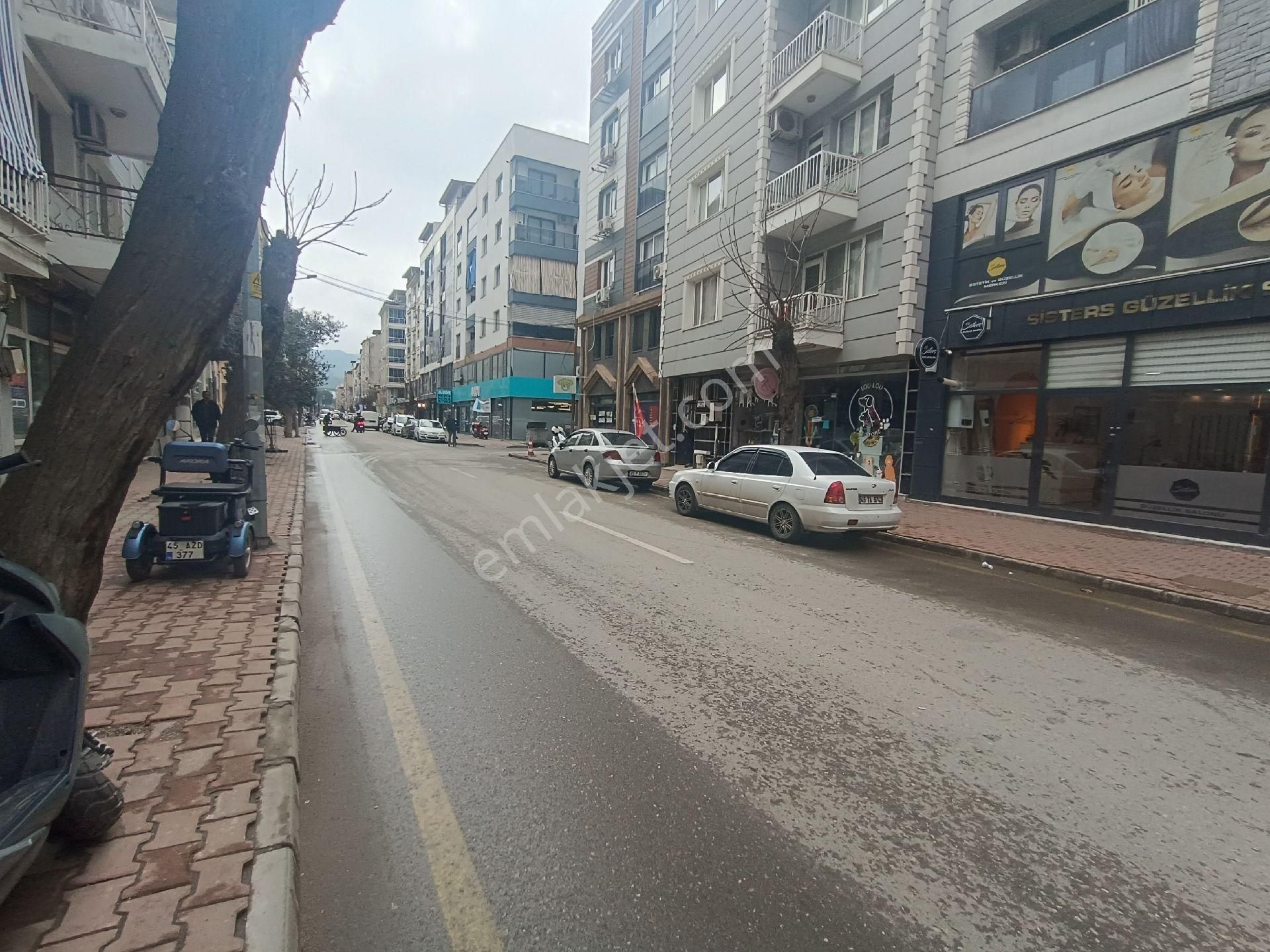 Acısu Caddesi Üzerinde Satılık 2+0 Daire - Görsel 17