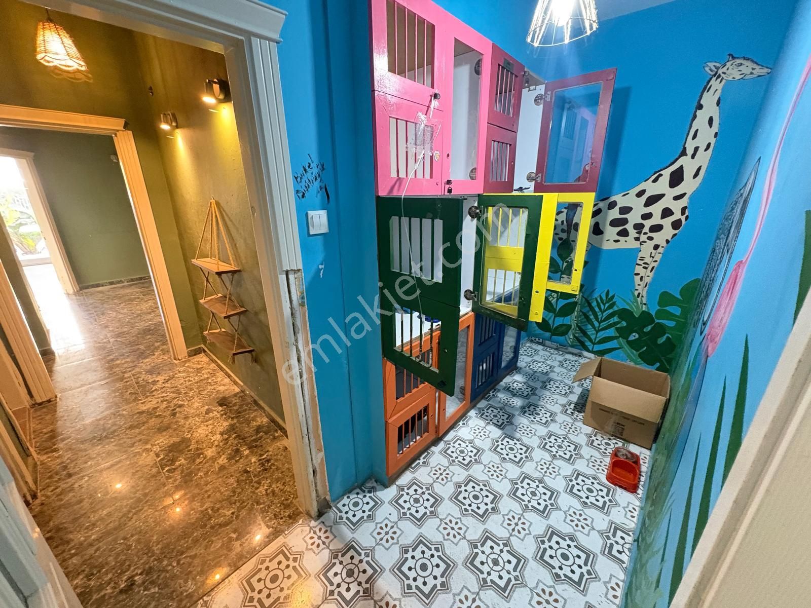 Prestij'den Cumhuriyet'te Hem Mesken Hem Ofis Satılık 2+1 Daire - Görsel 11