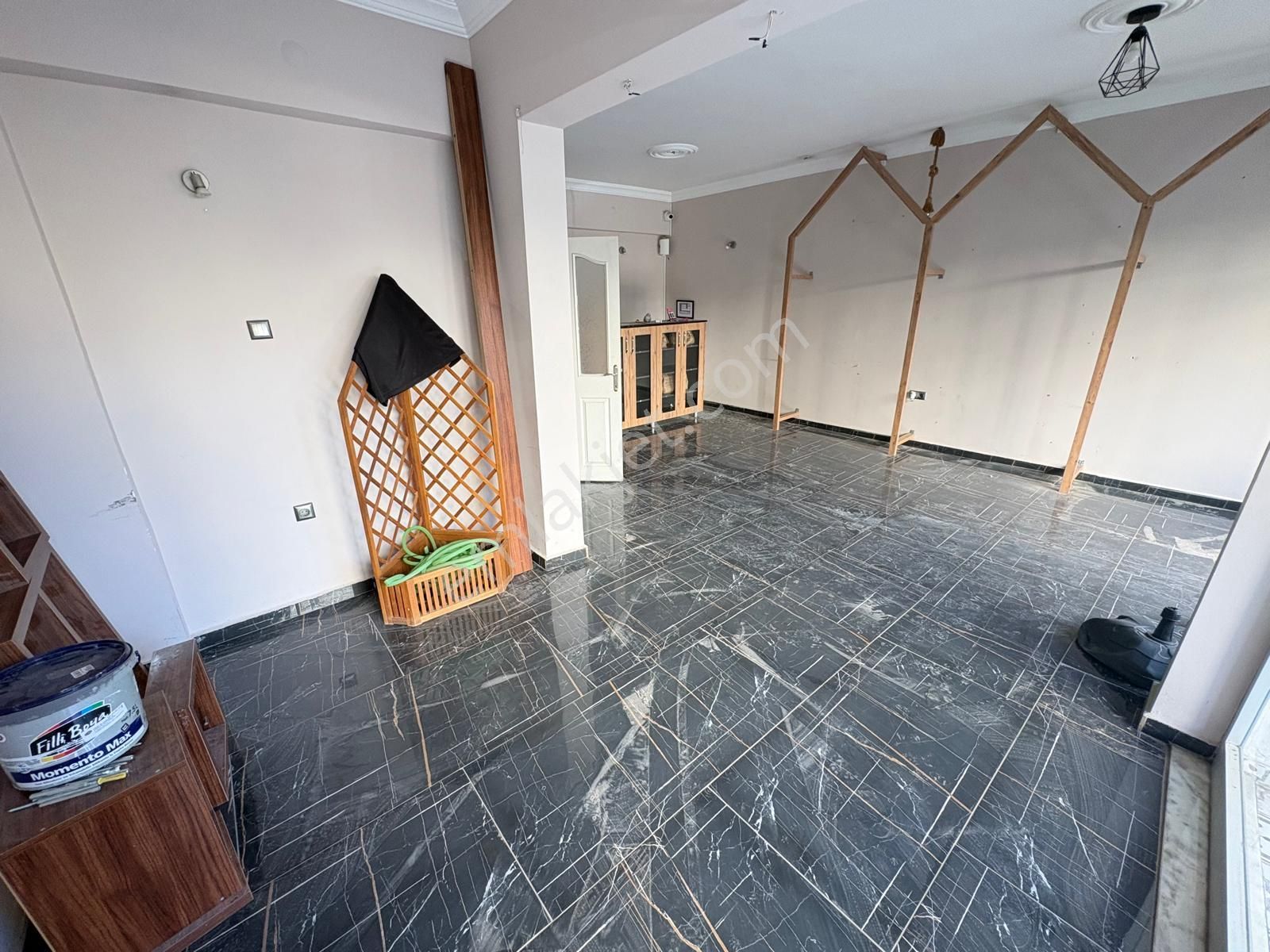 Prestij'den Cumhuriyet'te Hem Mesken Hem Ofis Satılık 2+1 Daire - Görsel 10