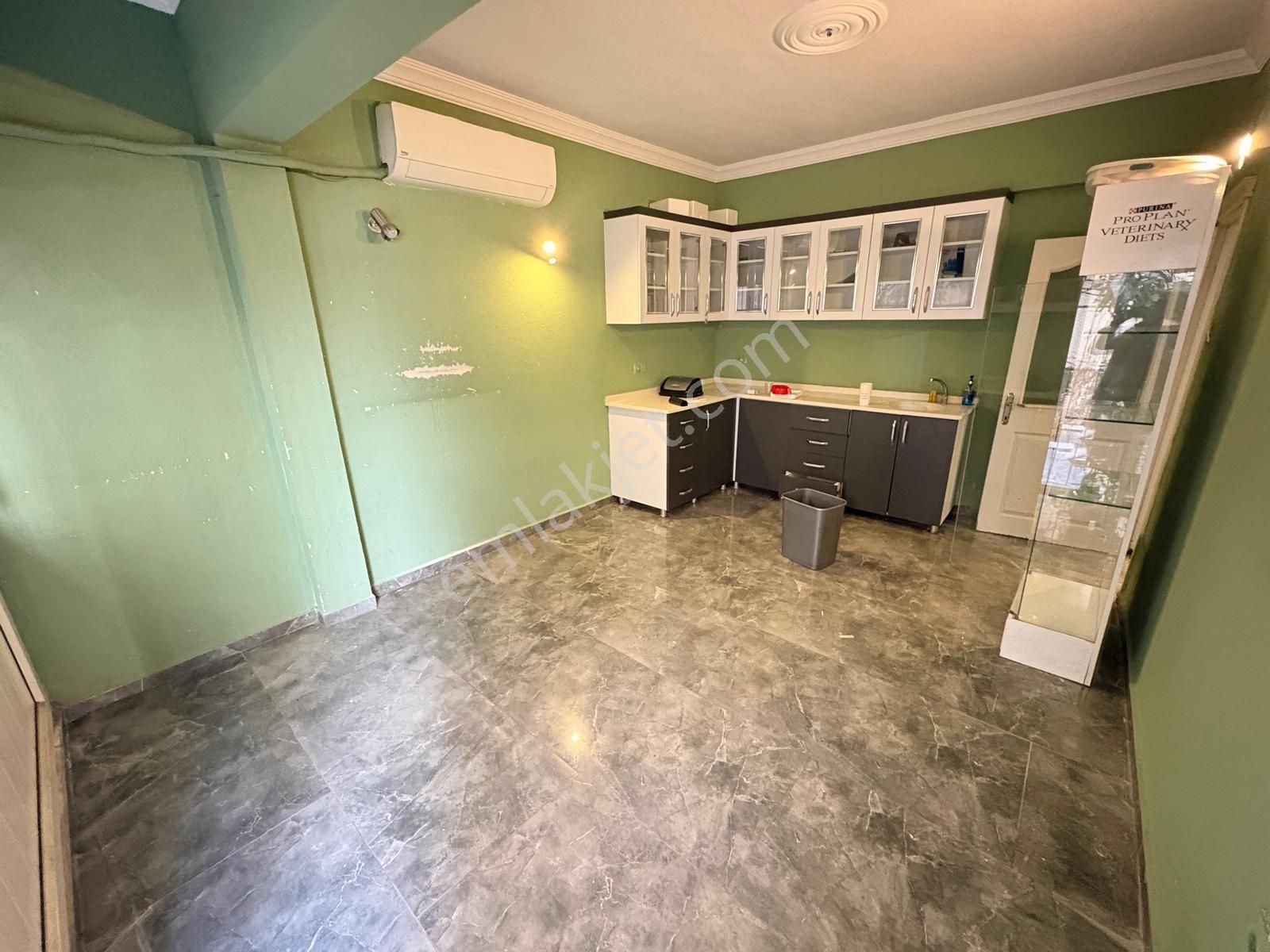 Prestij'den Cumhuriyet'te Hem Mesken Hem Ofis Satılık 2+1 Daire - Görsel 13