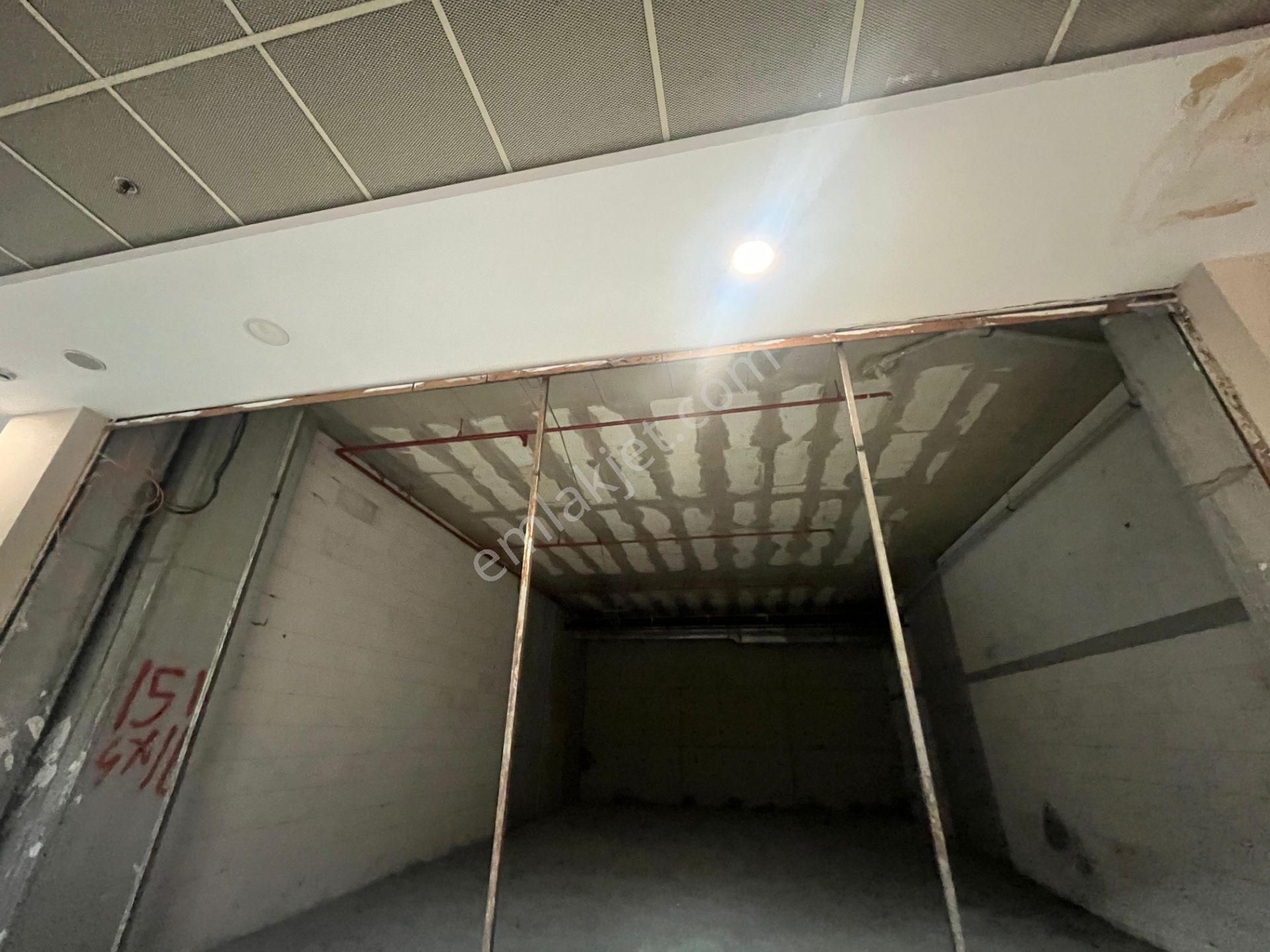 Yenişehir Merkez'de Atlantis Avm'de 81m2 Natamam Satılık Dükkan - Görsel 13