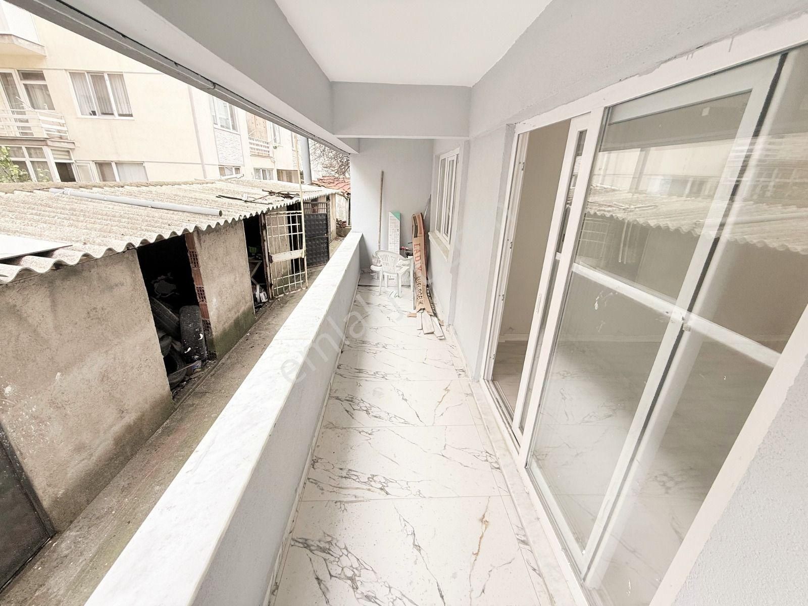 ꧁ay Emlaktan꧂akçay Merkezde Muhteşem Konumlu Denize Yakın İçi Komple Yapılı Satılık 2+1 Daire - Görsel 33