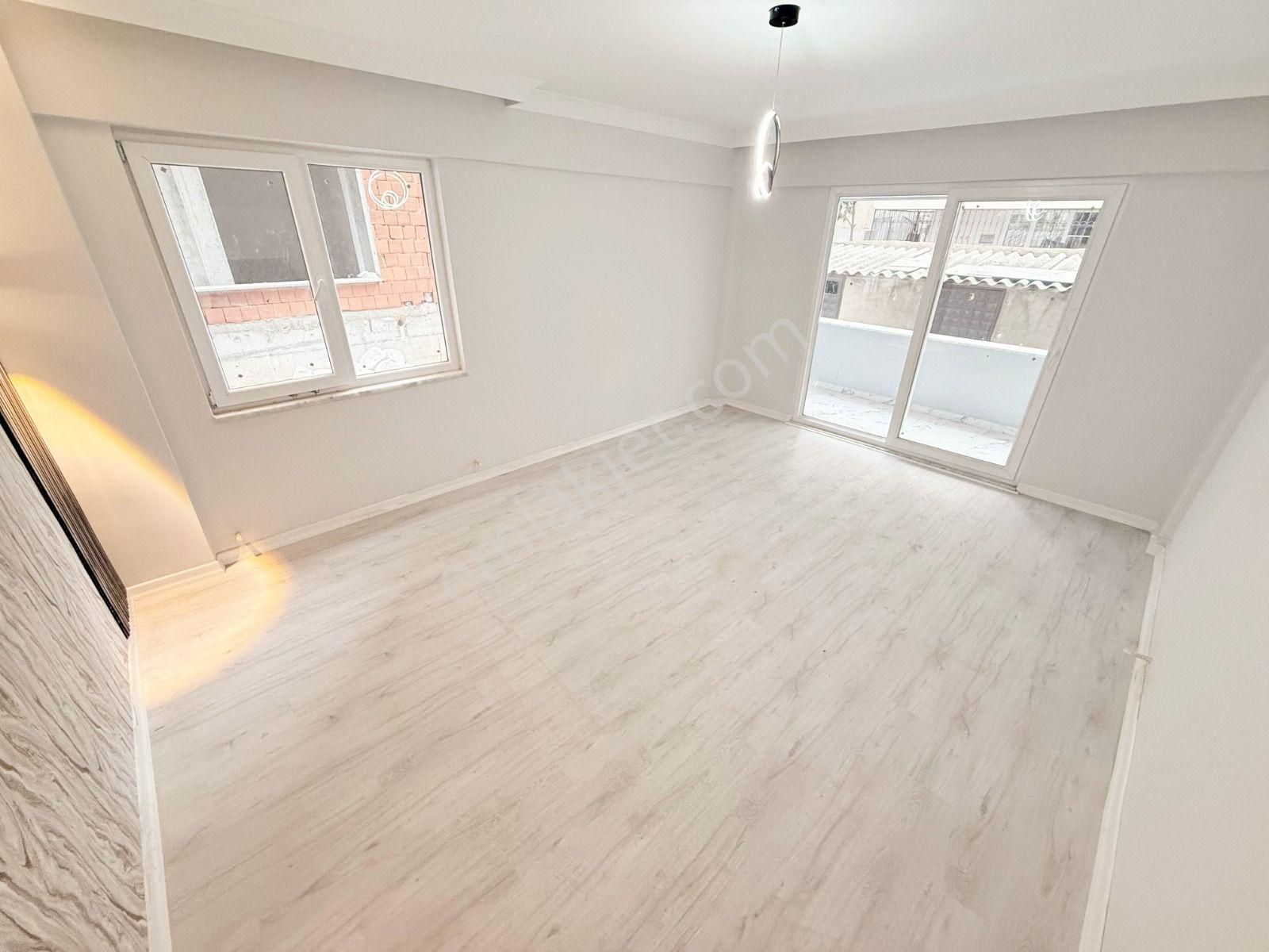 ꧁ay Emlaktan꧂akçay Merkezde Muhteşem Konumlu Denize Yakın İçi Komple Yapılı Satılık 2+1 Daire - Görsel 26