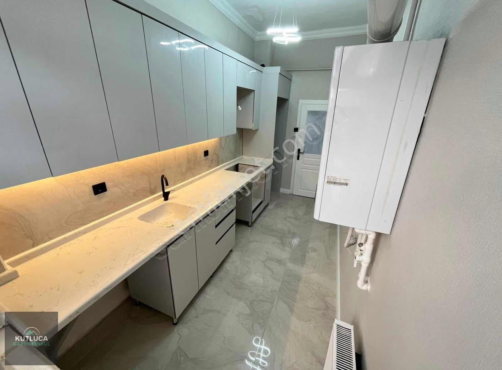 Dr.tevfik Sağlam Cad. Üzerinde Ultra Lüks 3+1 Bağımsız Balkonlu! - Görsel 3