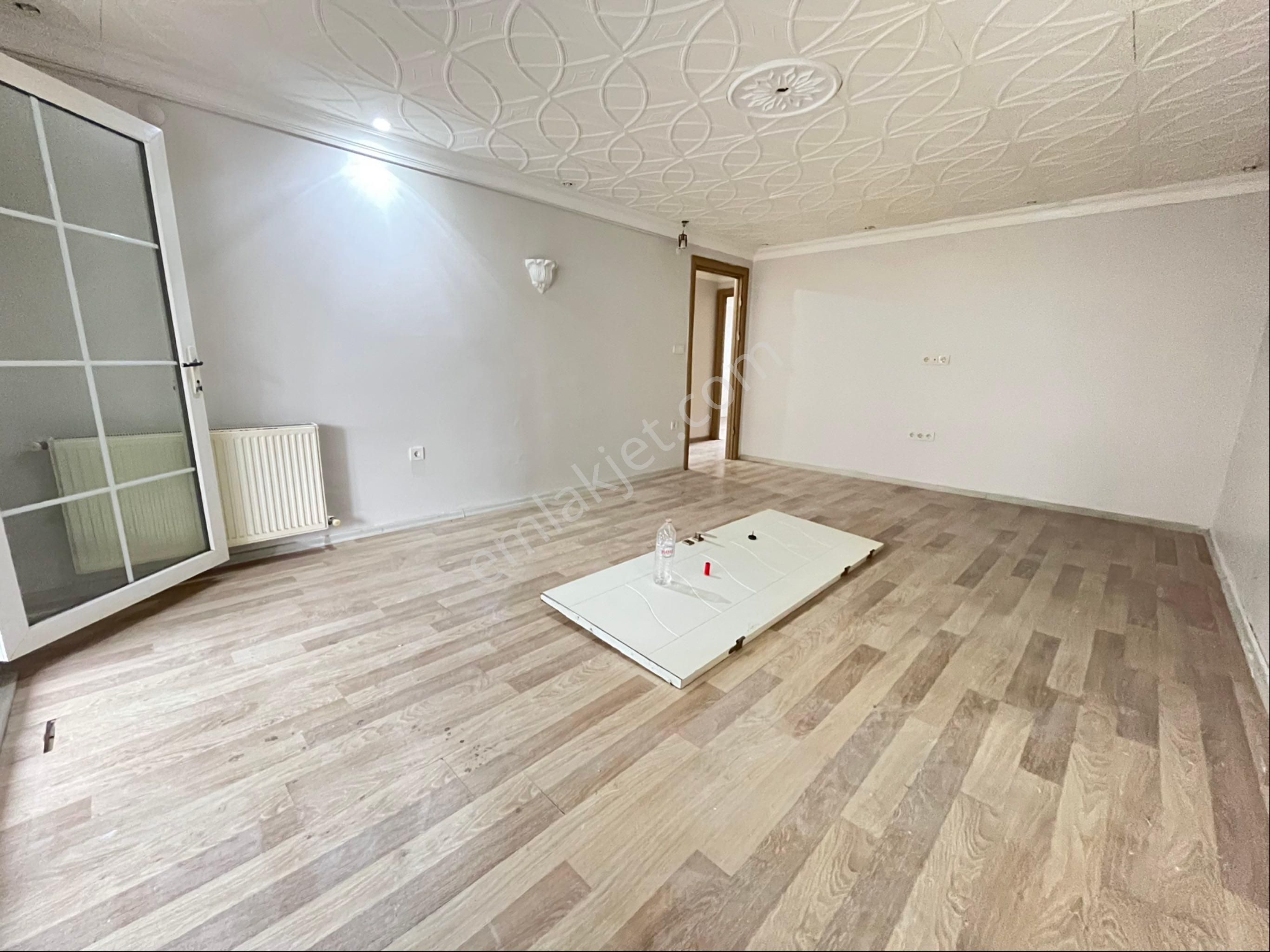 İmren Gayrimenkulden Kiralık Sefaköy Merkezde 150 M2 Ofis Daire - Görsel 3