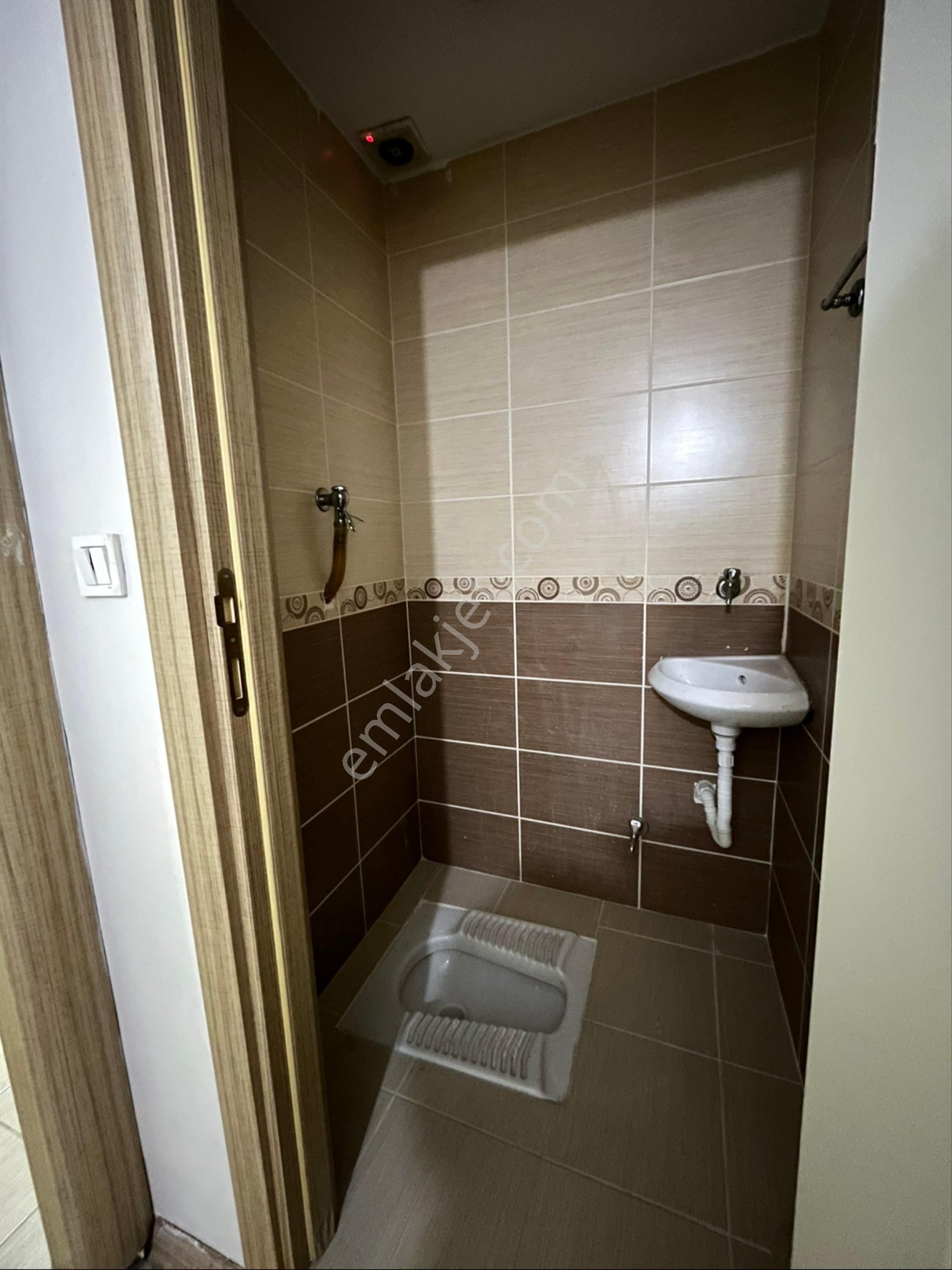 İmren Gayrimenkulden Kiralık Sefaköy Merkezde 150 M2 Ofis Daire - Görsel 30