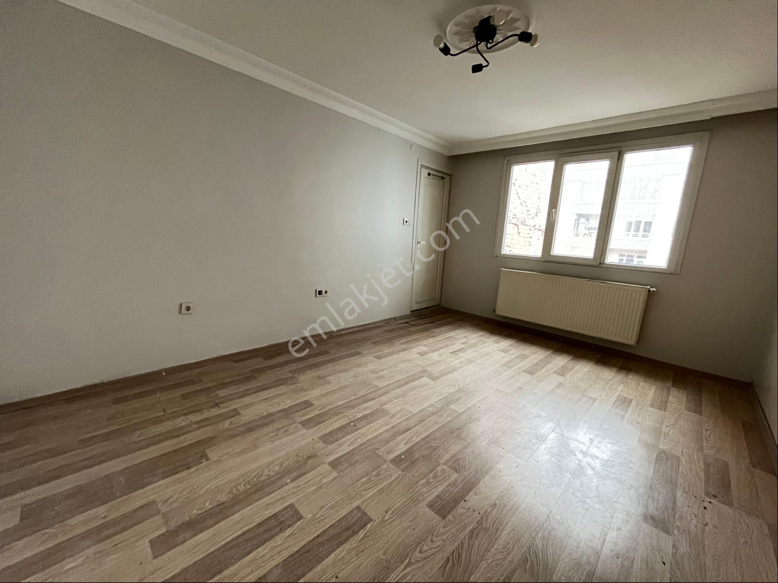 İmren Gayrimenkulden Kiralık Sefaköy Merkezde 150 M2 Ofis Daire - Görsel 24