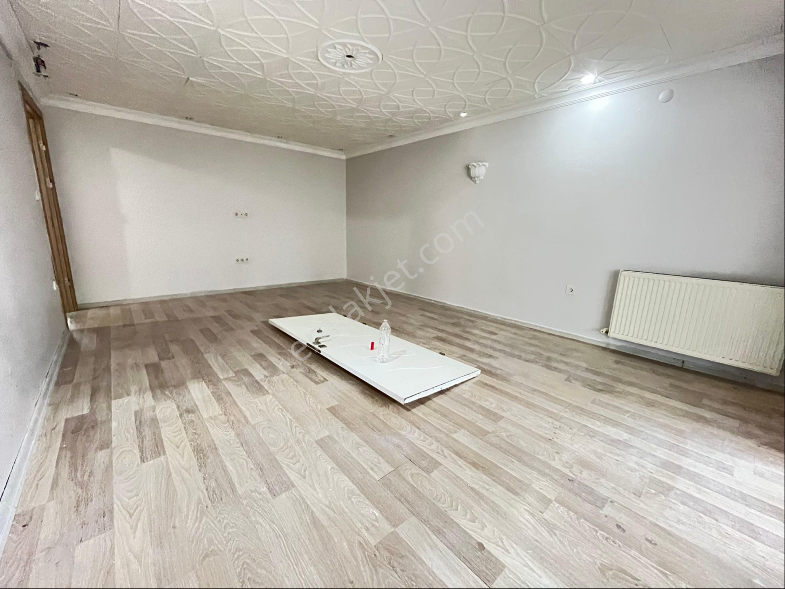 İmren Gayrimenkulden Kiralık Sefaköy Merkezde 150 M2 Ofis Daire - Görsel 4