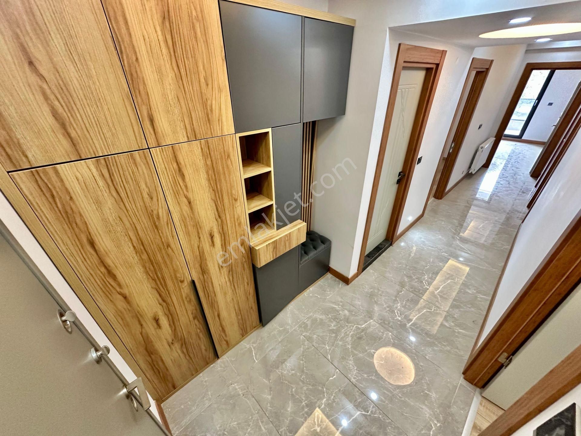 Utku Merkez Giriş Arka 2+1 3975 - Görsel 32