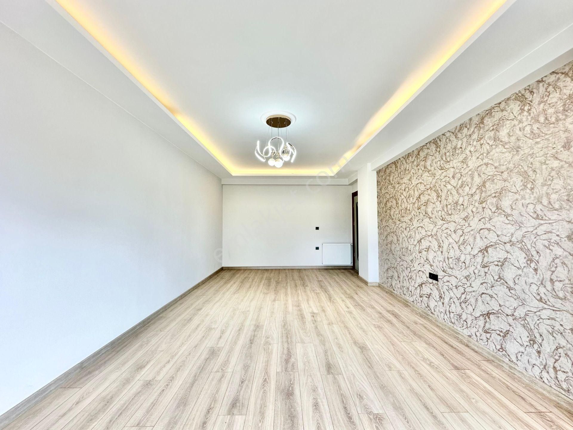 Utku Merkez Giriş Arka 2+1 3975 - Görsel 11