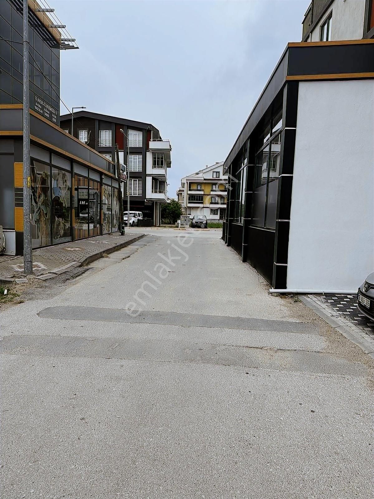 Bahçelievler Öğretmenevi Sıfır Bina Sıfır Eşyalı 1+1 Kiralık - Görsel 9
