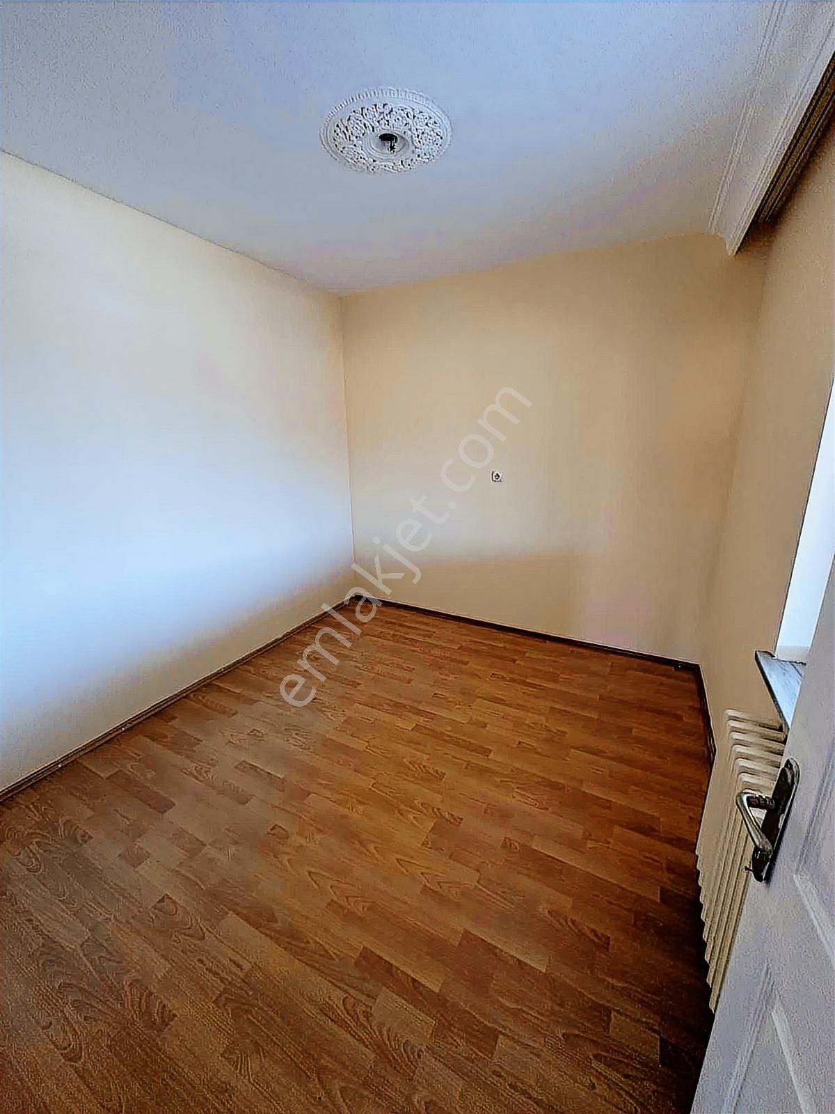 Bay-lent Emlaktan Bahçelievler Mah.sinde Kiralık 4+1 Daire - Görsel 8