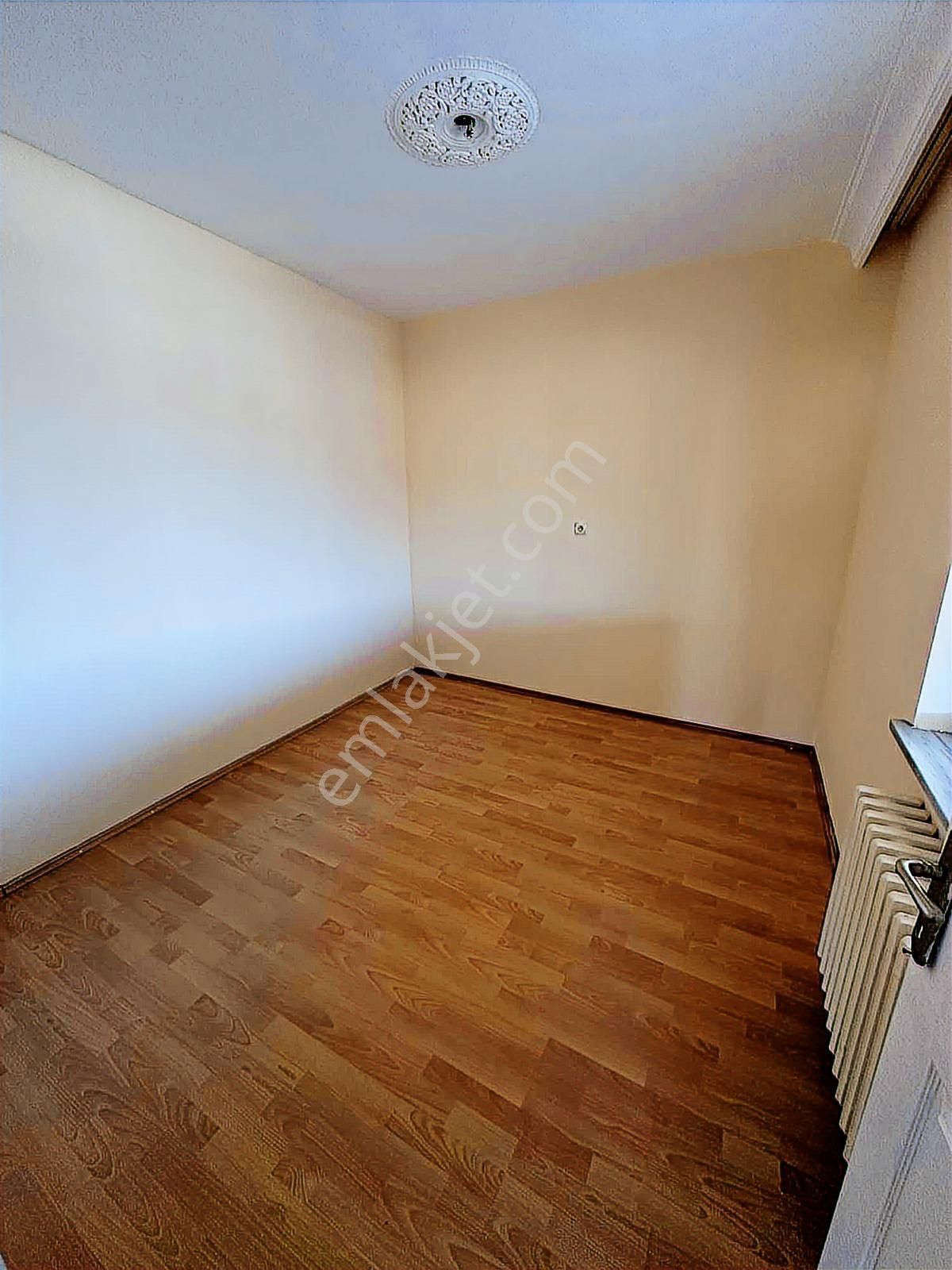 Bay-lent Emlaktan Bahçelievler Mah.sinde Kiralık 4+1 Daire - Görsel 12