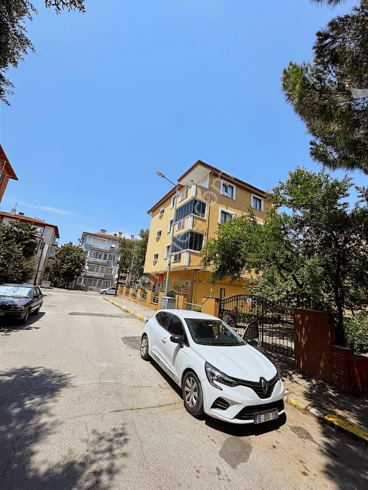 Bay-lent Emlaktan Bahçelievler Mah.sinde Kiralık 4+1 Daire - Görsel 21