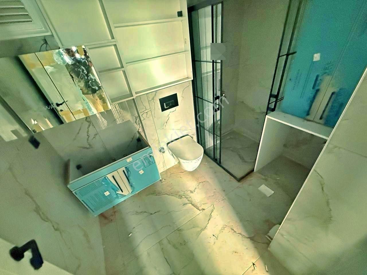 Uytundan Akçay Kordonda Denize 50 Metre 1+1 Lüks Daire - Görsel 15