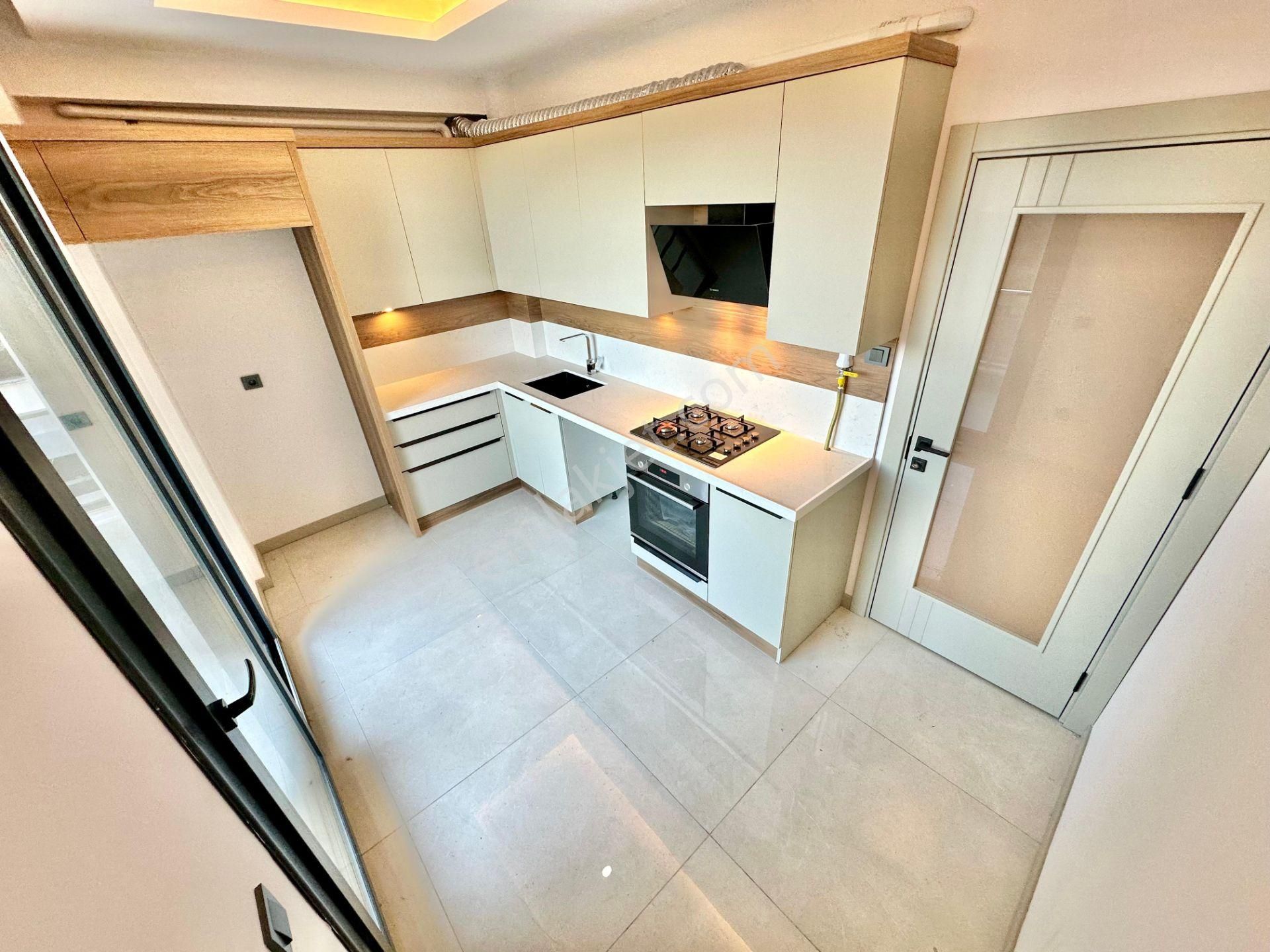 ꧁ay Emlaktan꧂akçay'da Yok Böylesi Göz Kamaştıran Denize Yakın Ultra Lüx Tasarım Satılık 2+1 Daire - Görsel 2