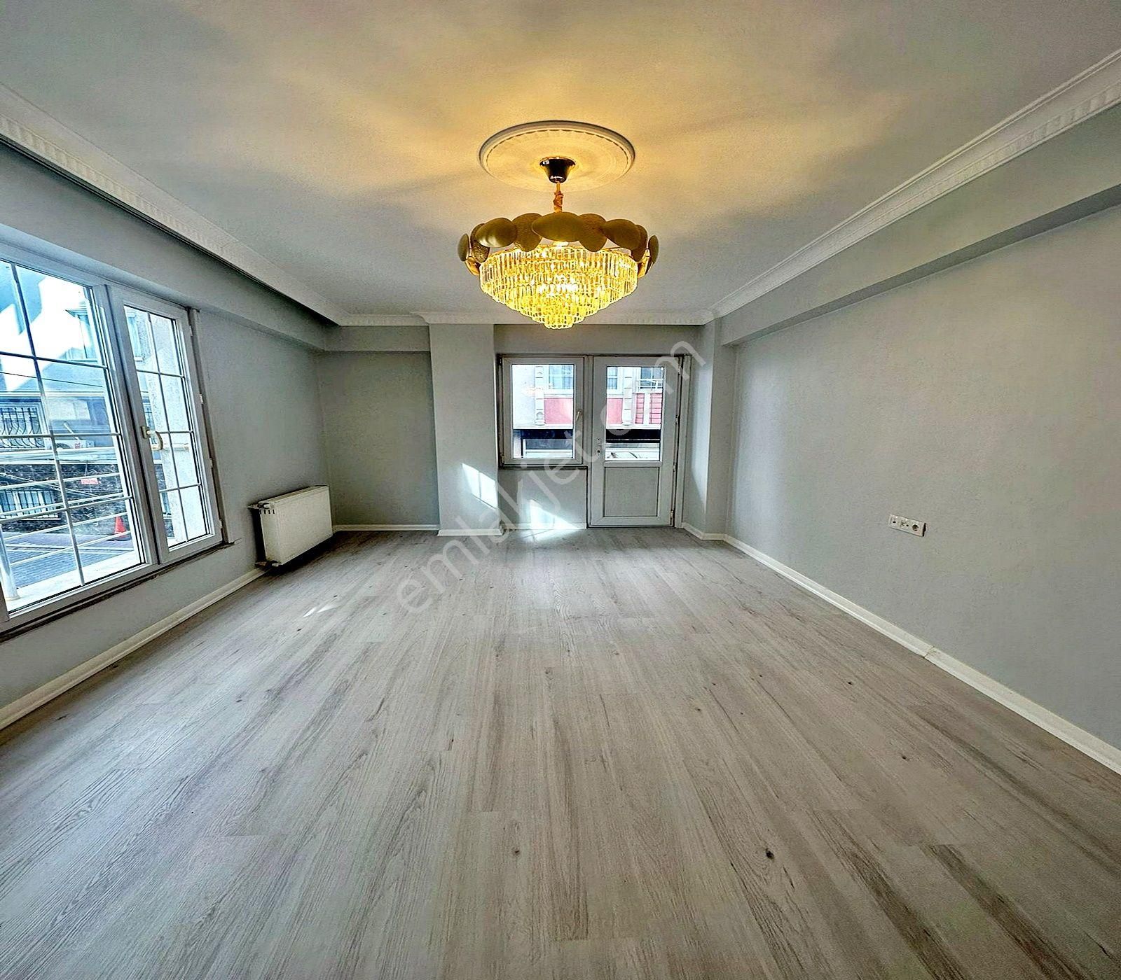 Kıraç Hürriyet Mahallesinde Satılık 2+1 Balkonlu Ara Kat Daire - Görsel 20