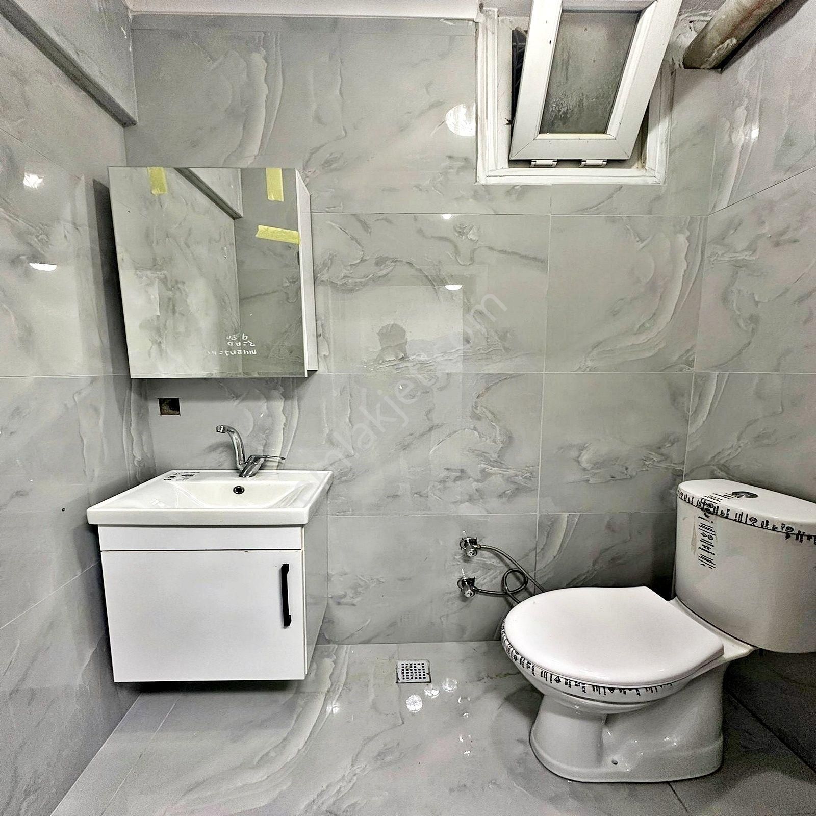 Kıraç Hürriyet Mahallesinde Satılık 2+1 Balkonlu Ara Kat Daire - Görsel 27