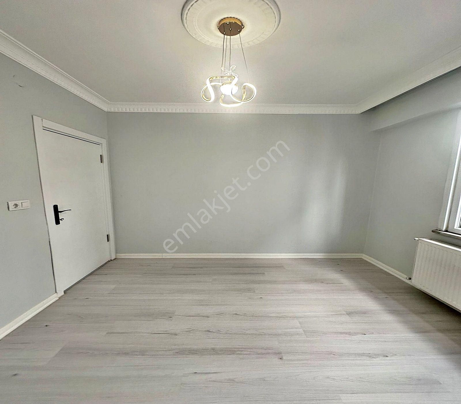 Kıraç Hürriyet Mahallesinde Satılık 2+1 Balkonlu Ara Kat Daire - Görsel 15